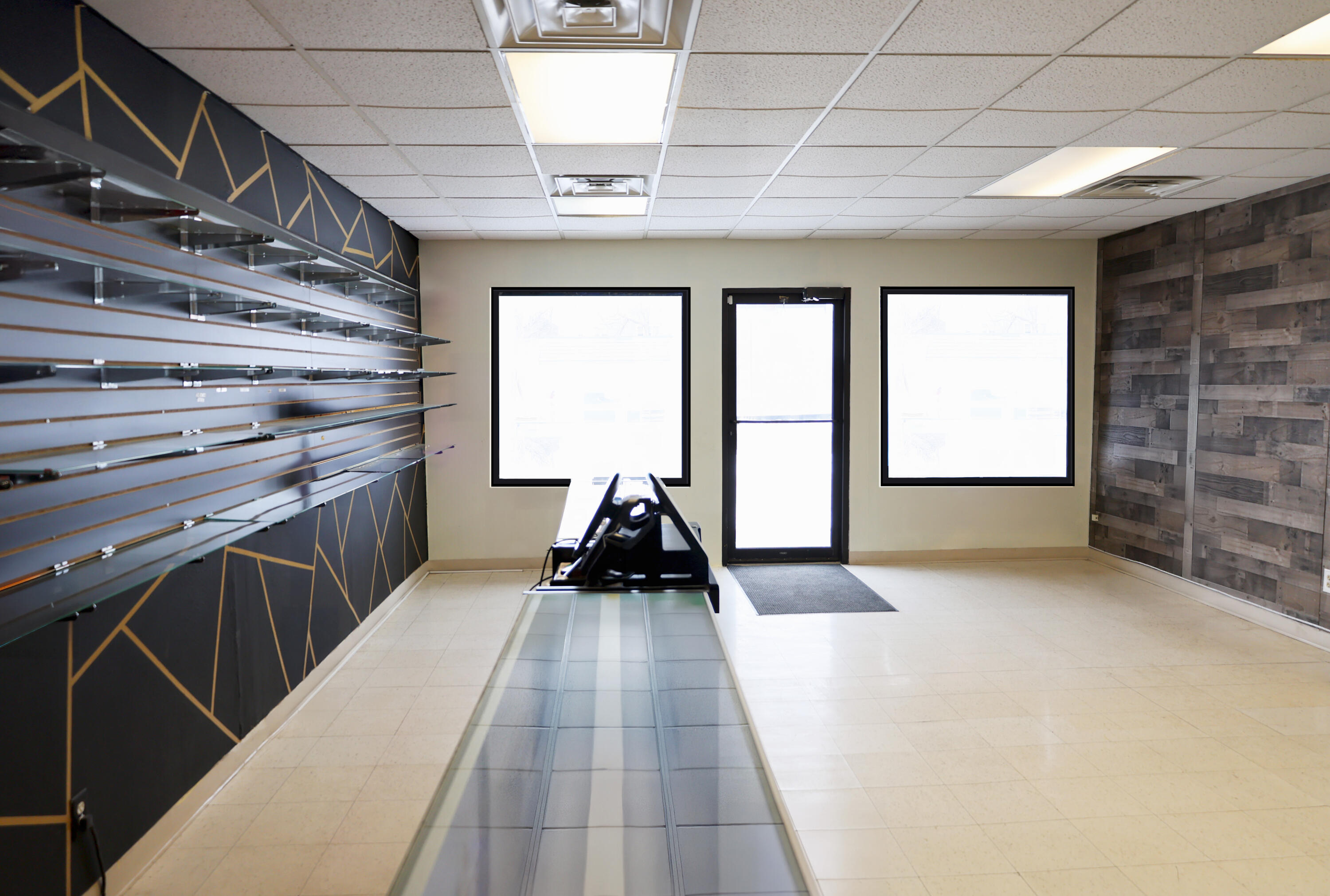 1015 Main Avenue Property Photo 2