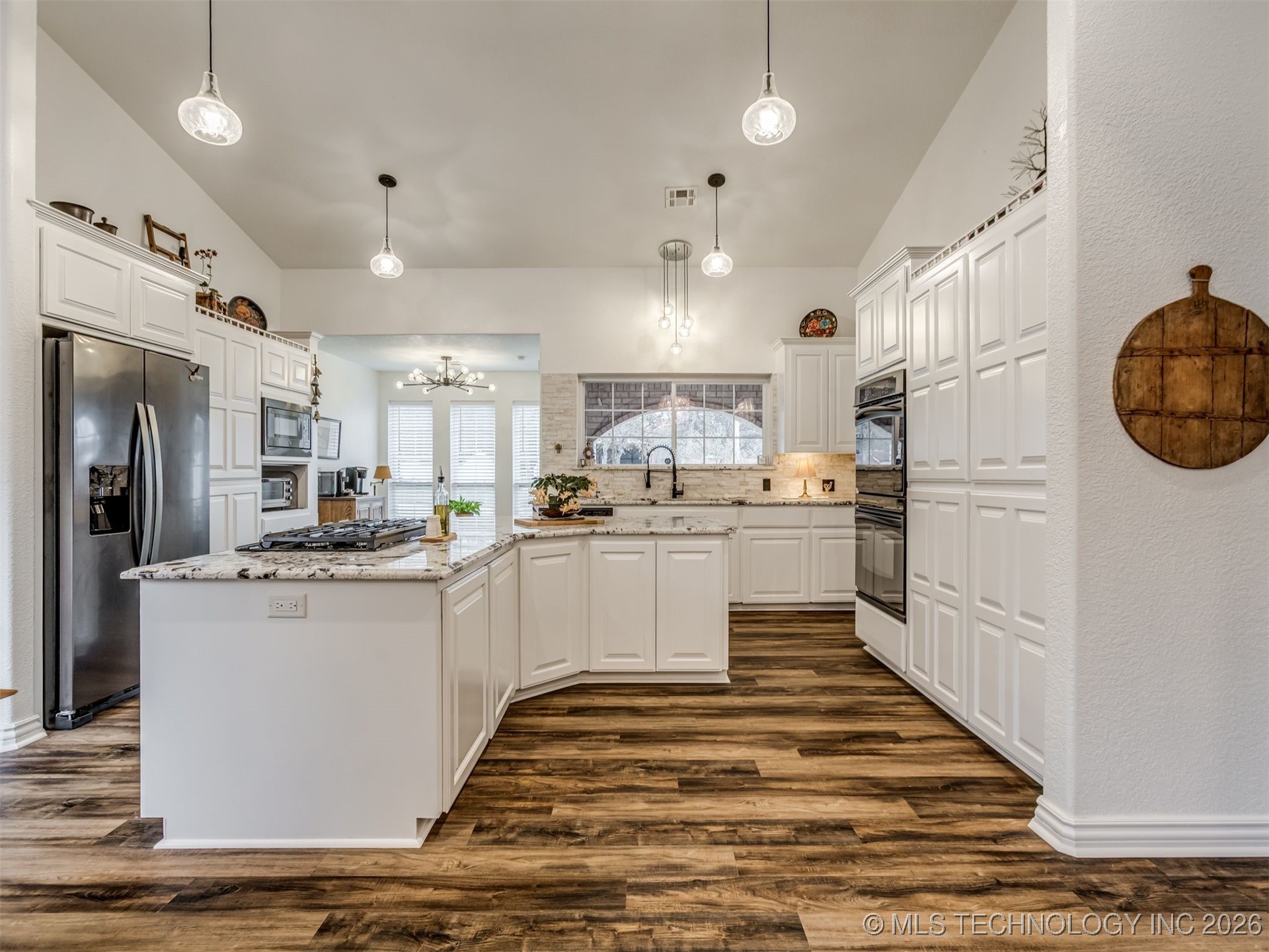 32825 E 740 Road Property Photo 11