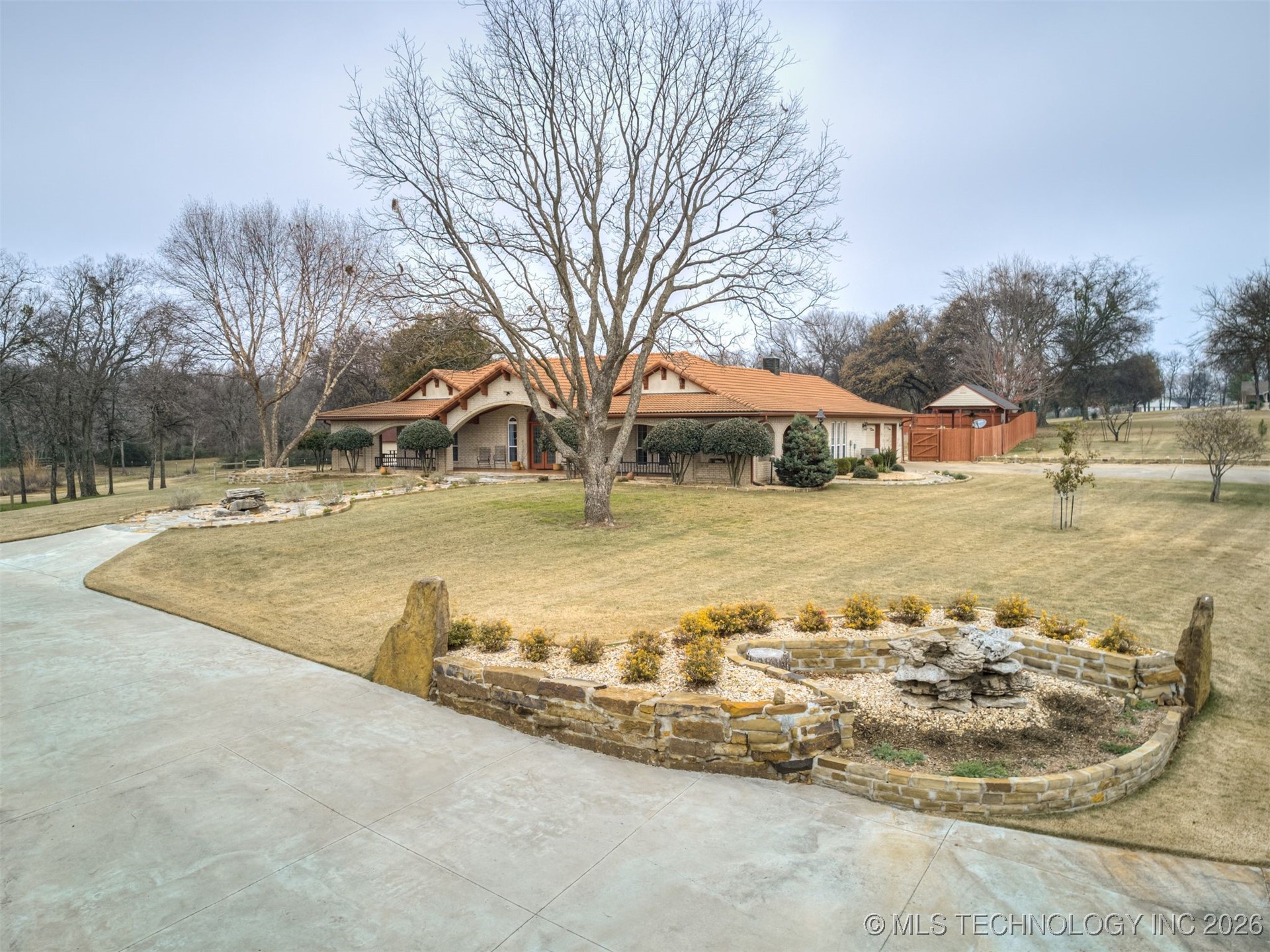 32825 E 740 Road Property Photo 48