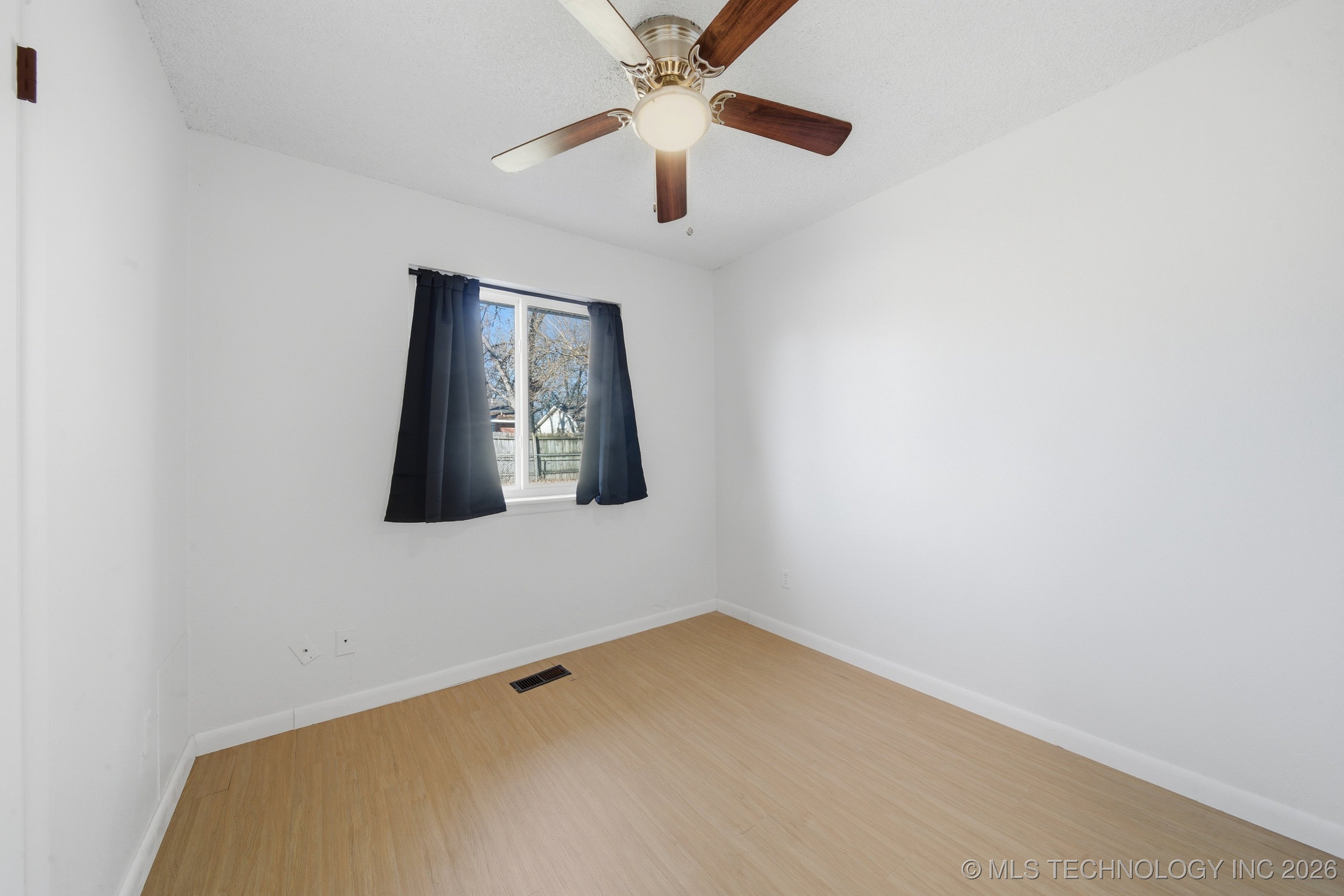 1010 N 3rd Street Property Photo 16