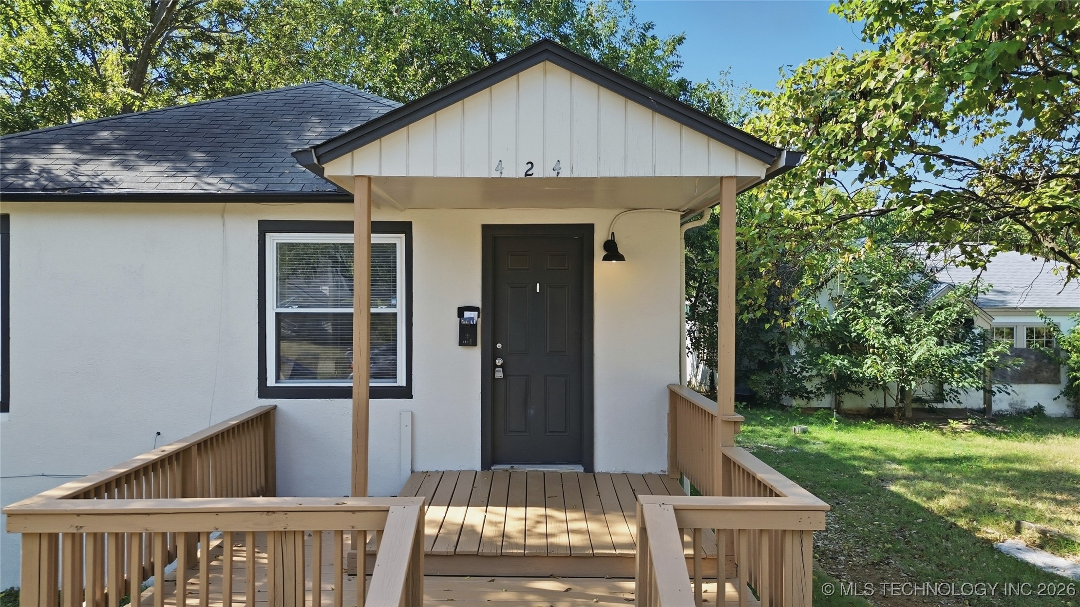 424 S Quebec Avenue Property Photo 5