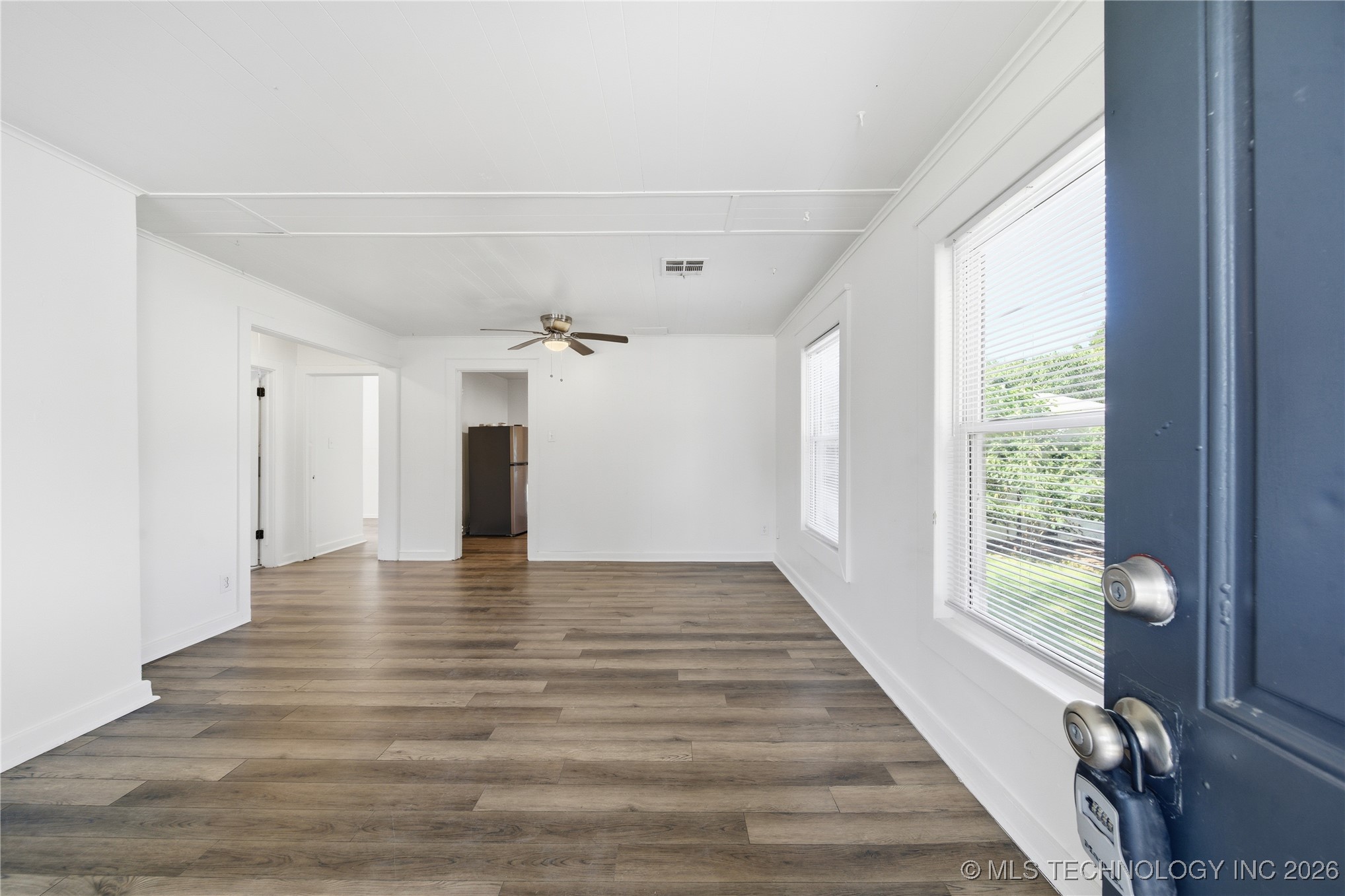 424 S Quebec Avenue Property Photo 6