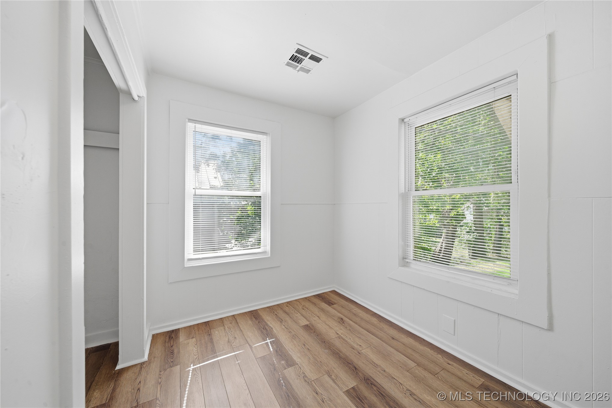 424 S Quebec Avenue Property Photo 17