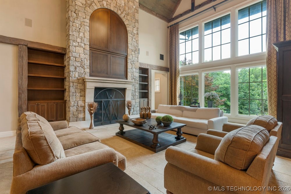 19433 E Clear Brook Road Property Photo 9