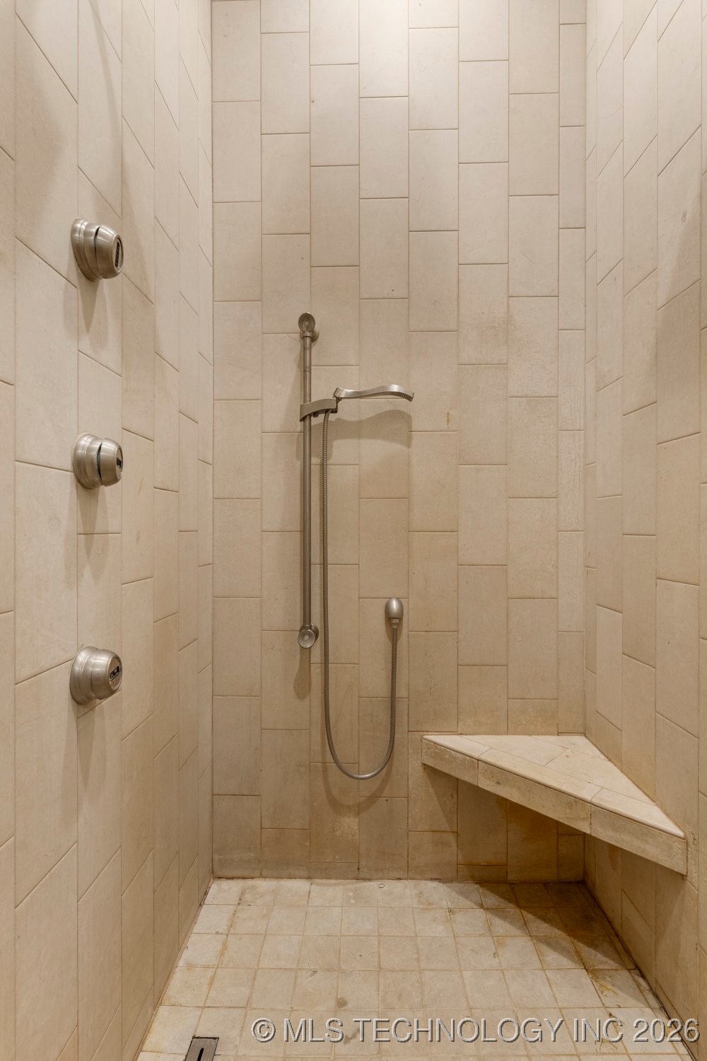 19433 E Clear Brook Road Property Photo 37