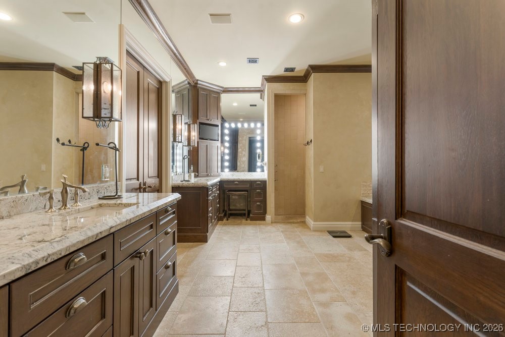 19433 E Clear Brook Road Property Photo 41