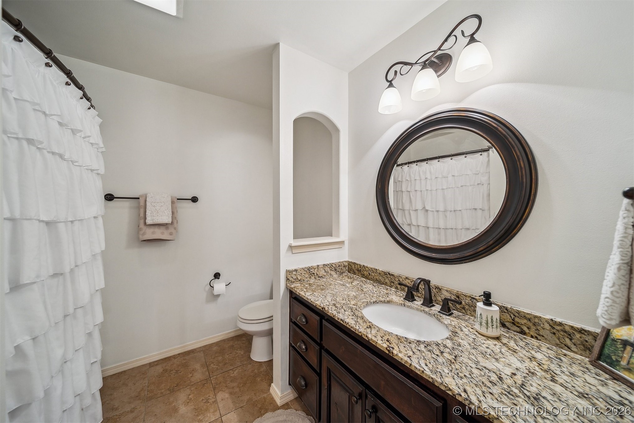 9508 N 96th East Place Property Photo 7