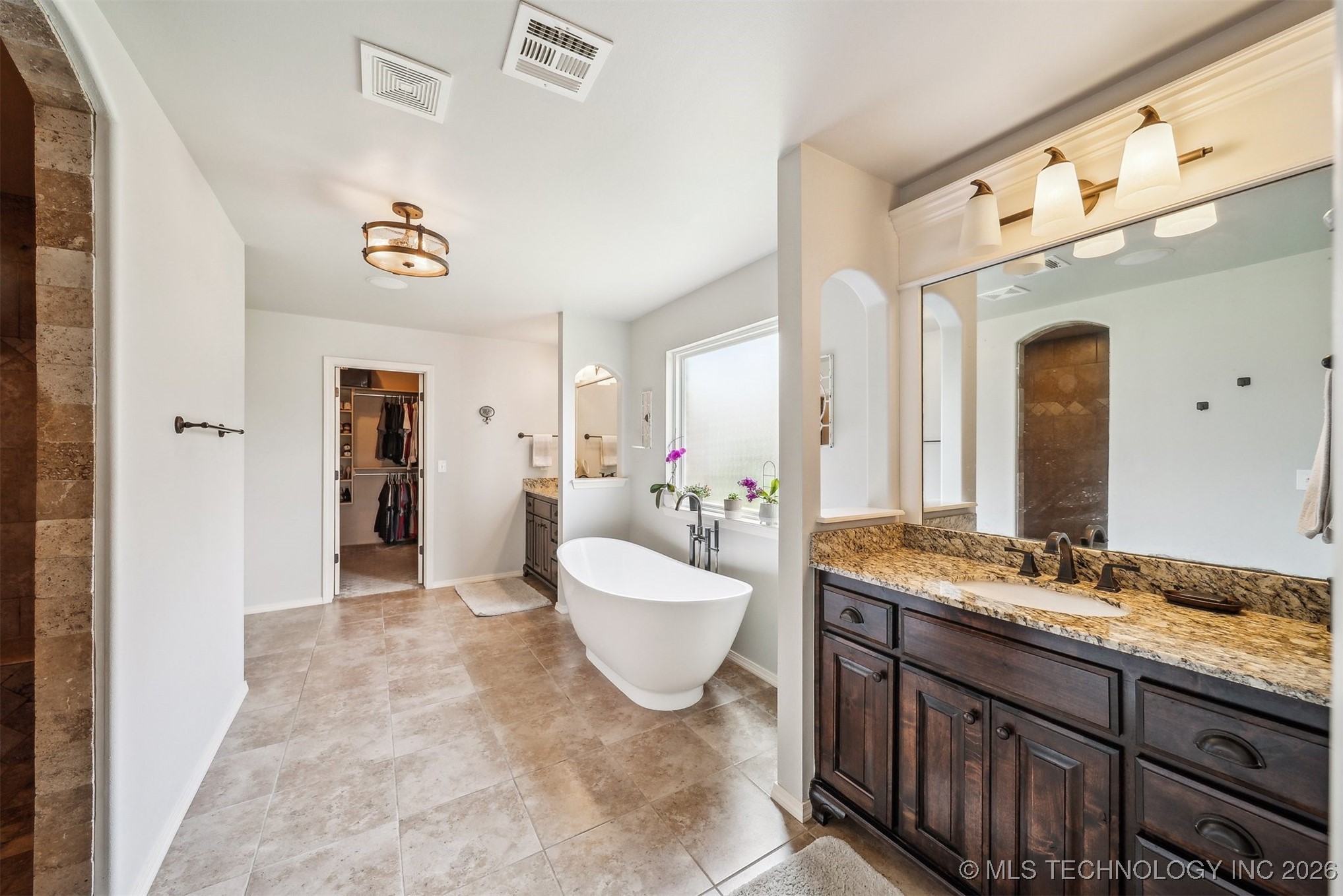 9508 N 96th East Place Property Photo 22