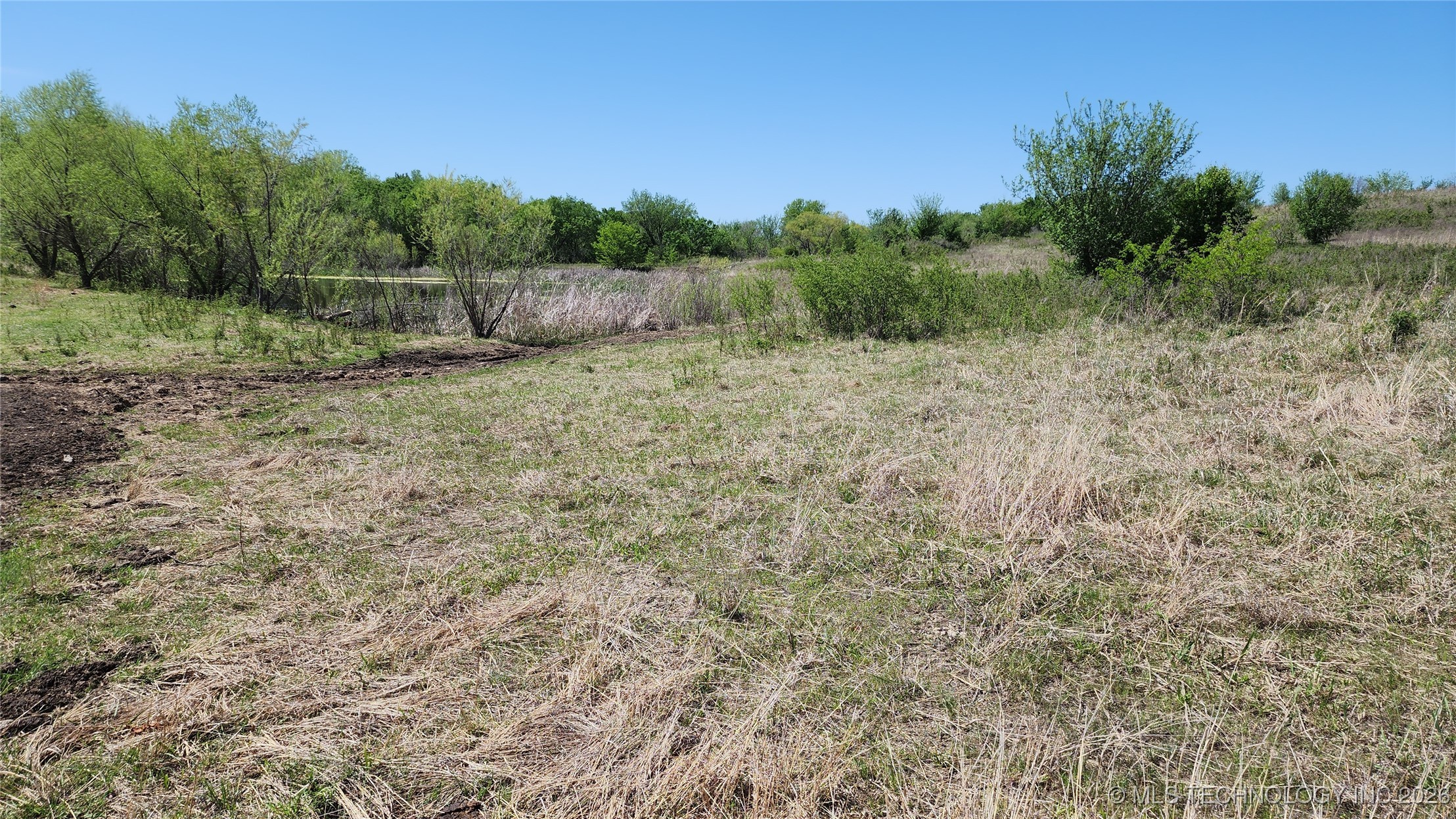 48598 S Highway 18 Highway Property Photo 6