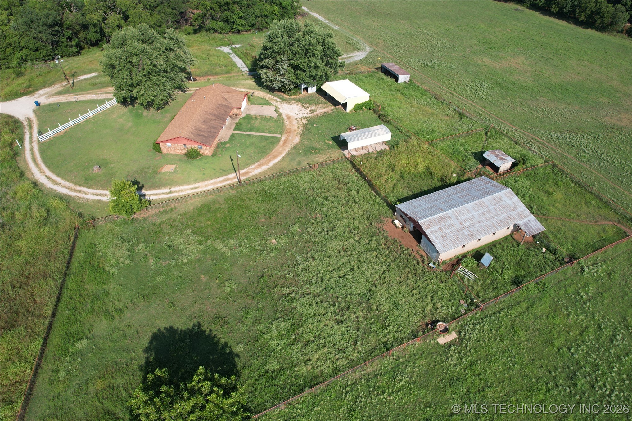 200 2nd Street Property Photo 11