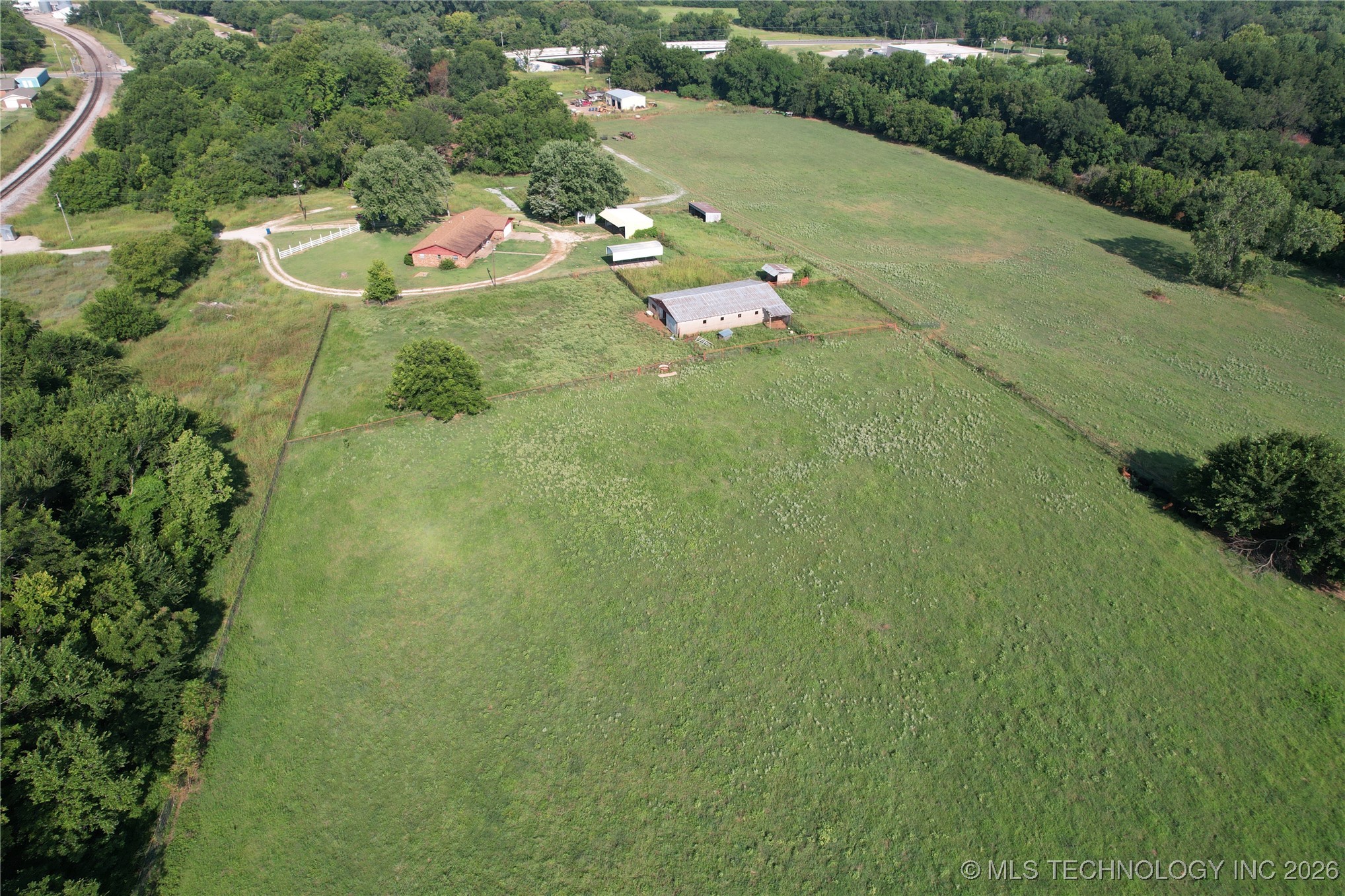 200 2nd Street Property Photo 40