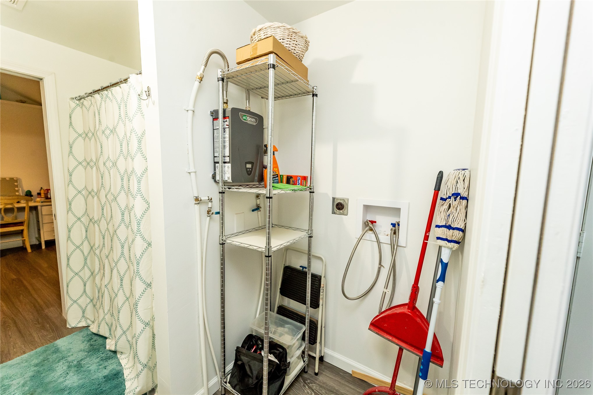 503 Ash Street Property Photo 9