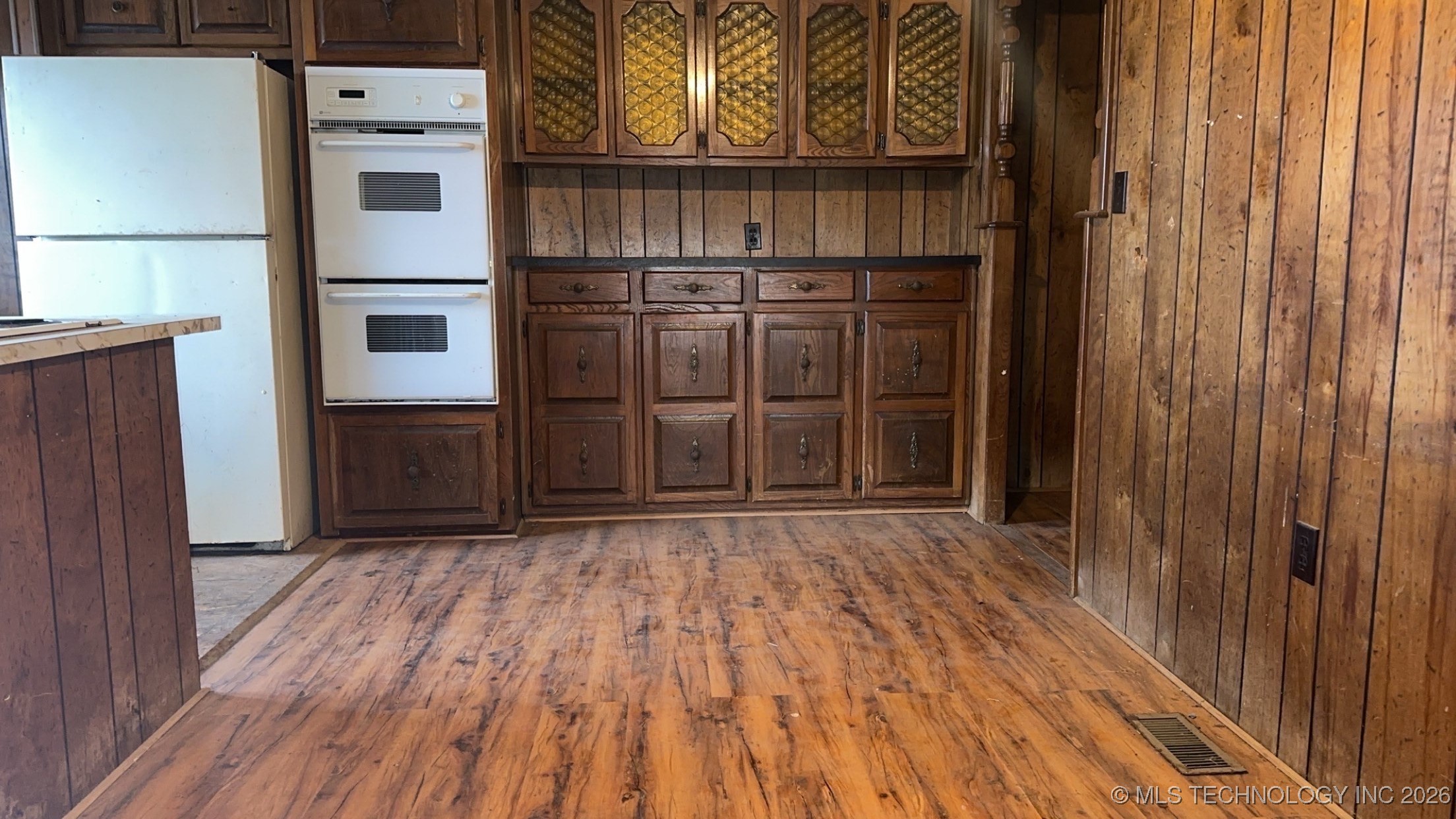 8041 W 53rd S Property Photo 3