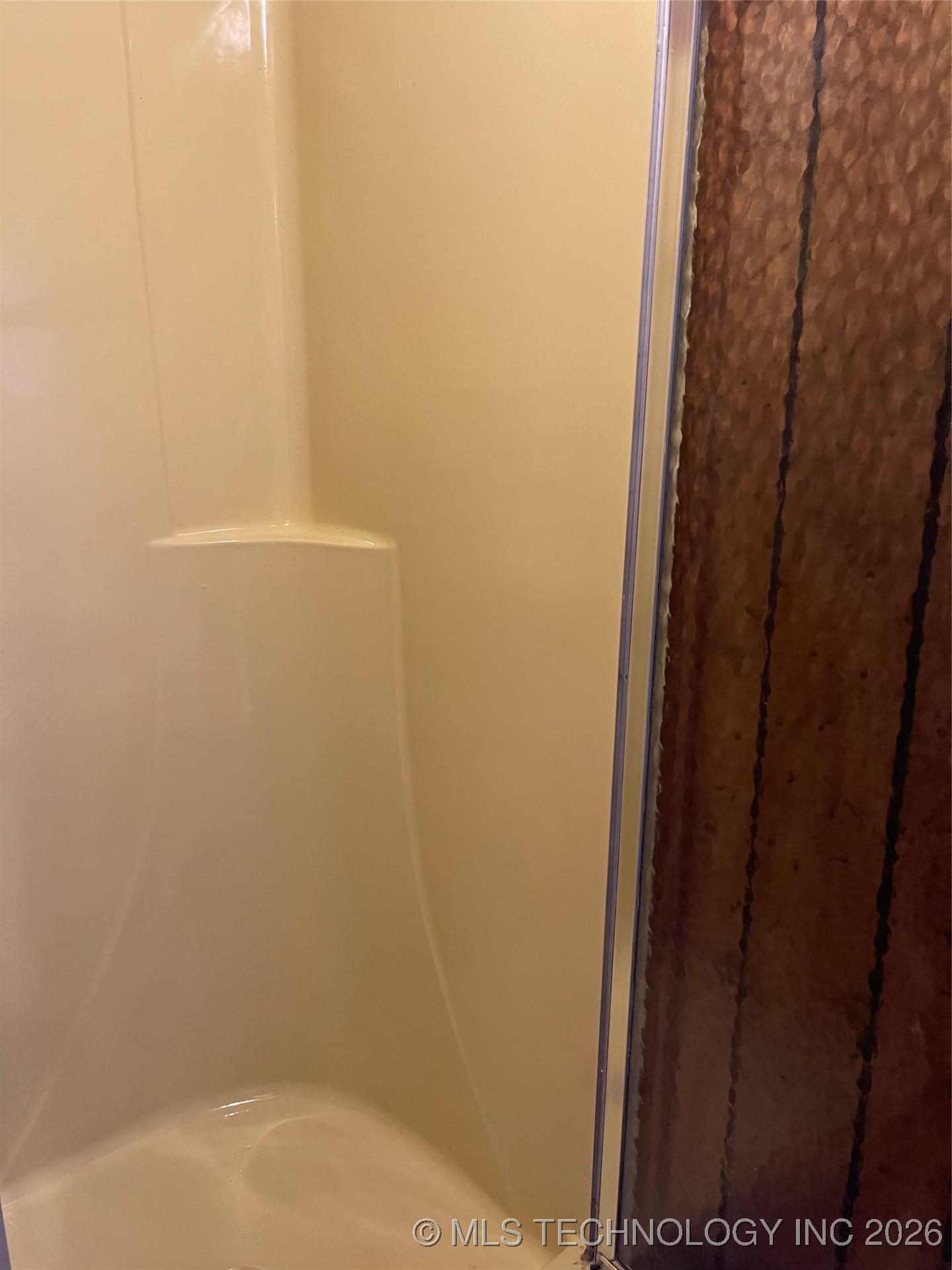 8041 W 53rd S Property Photo 6