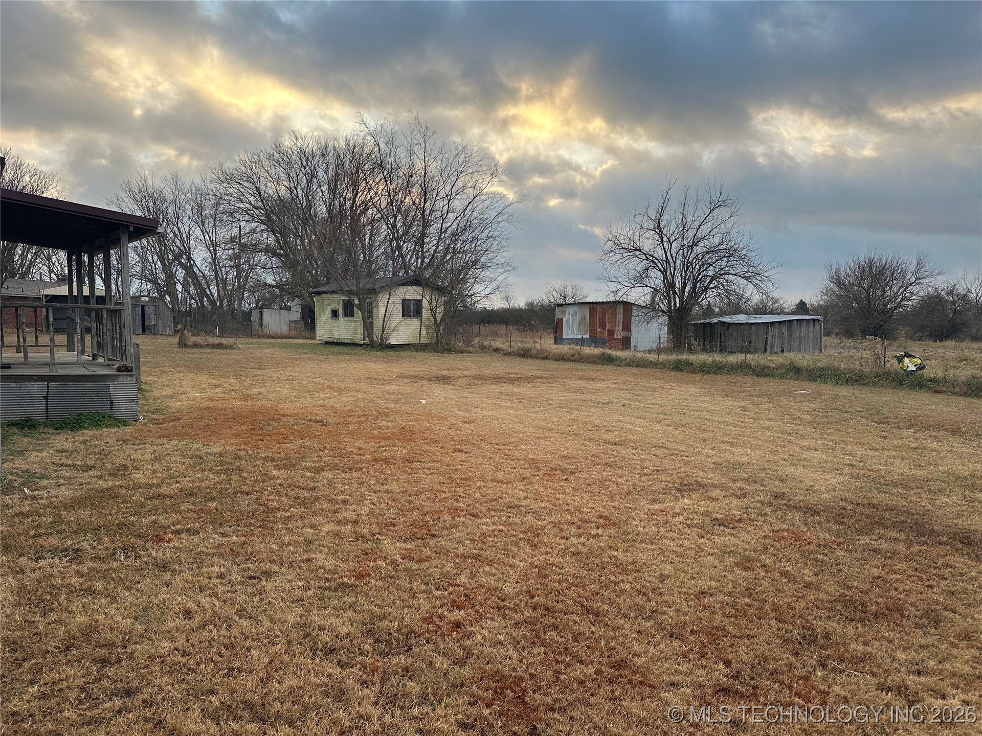 8041 W 53rd S Property Photo 14