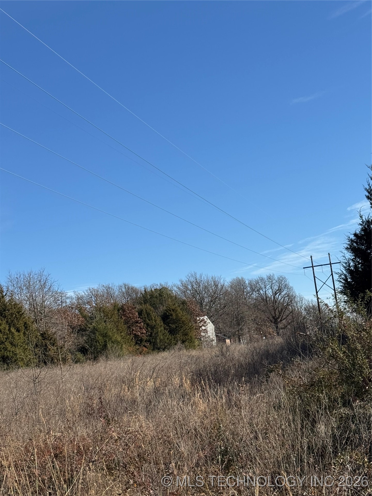 908 W Osage Property Photo 2