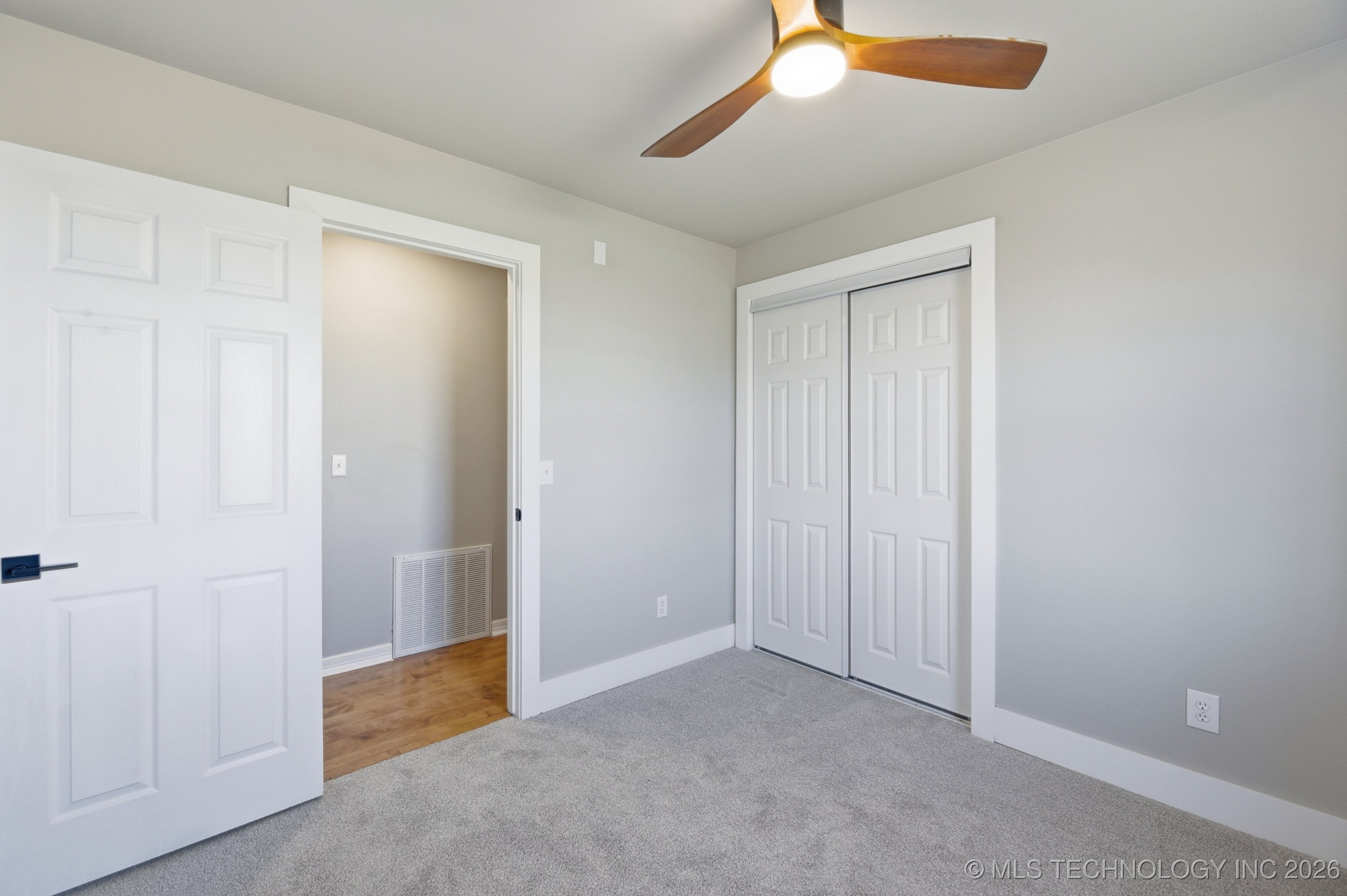 725 N 260 Road Property Photo 21