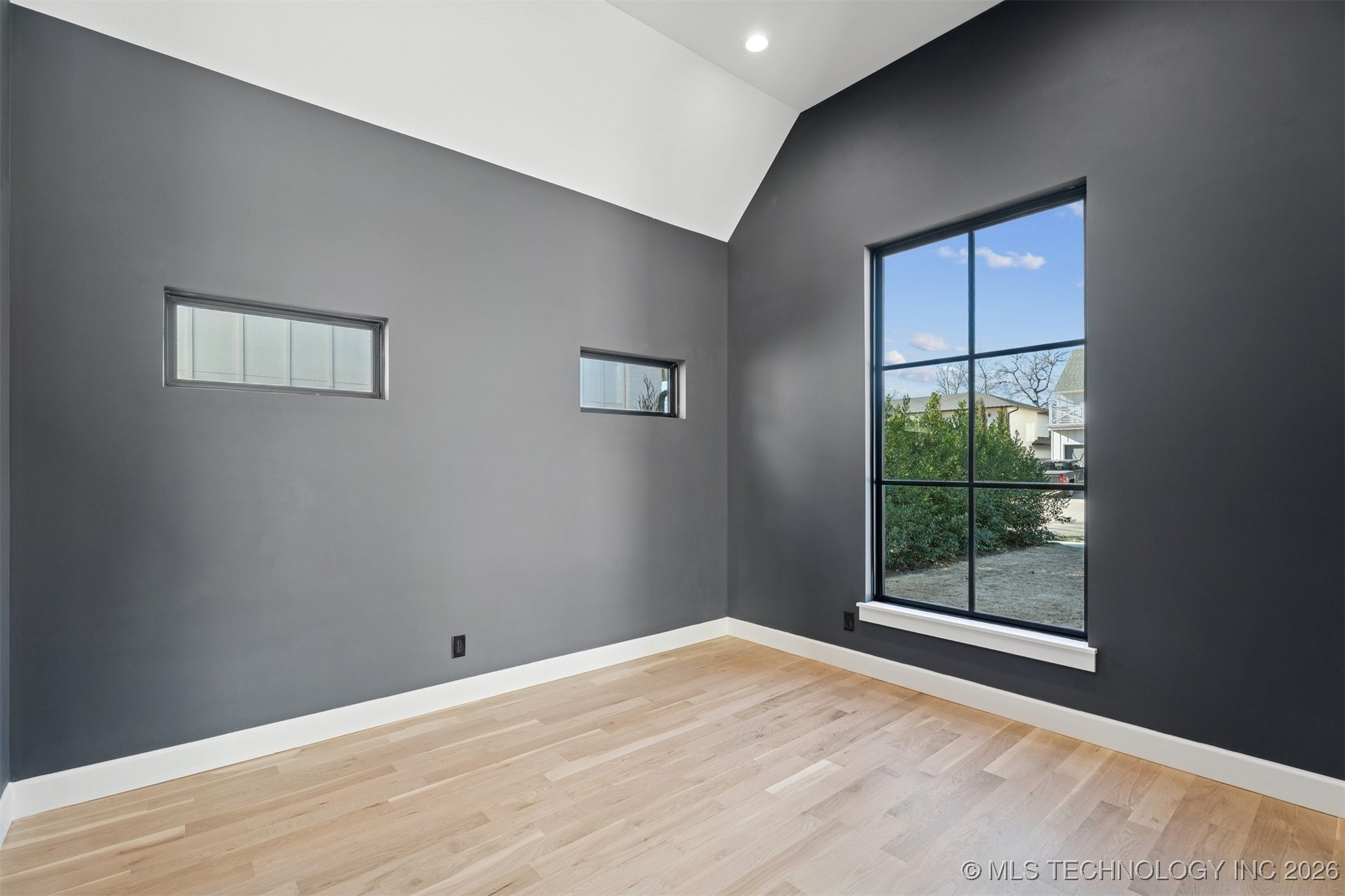 2631 S Florence Drive Property Photo 9