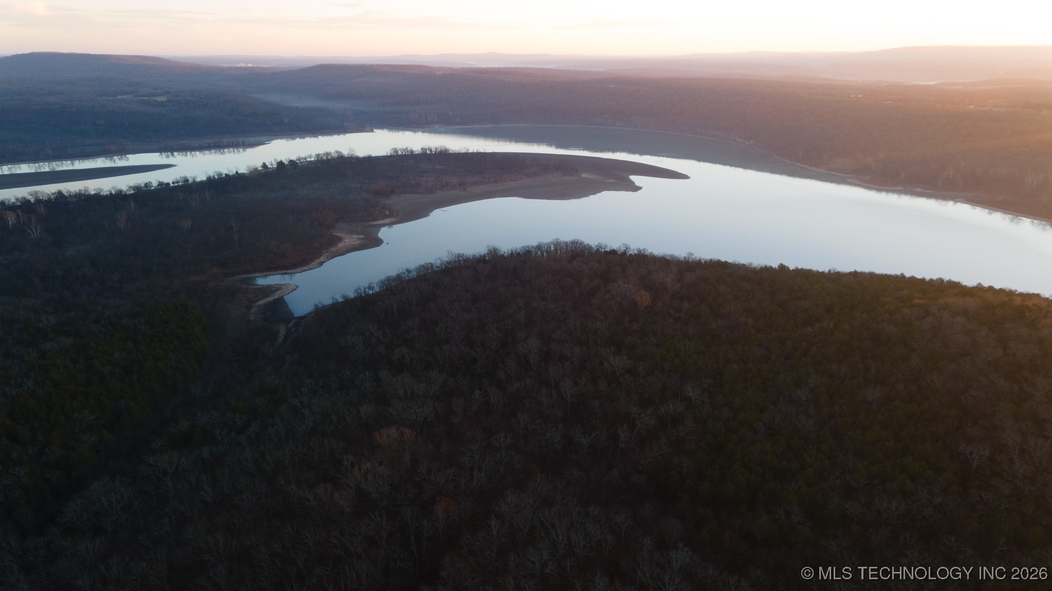 E 855 Road Property Photo 12