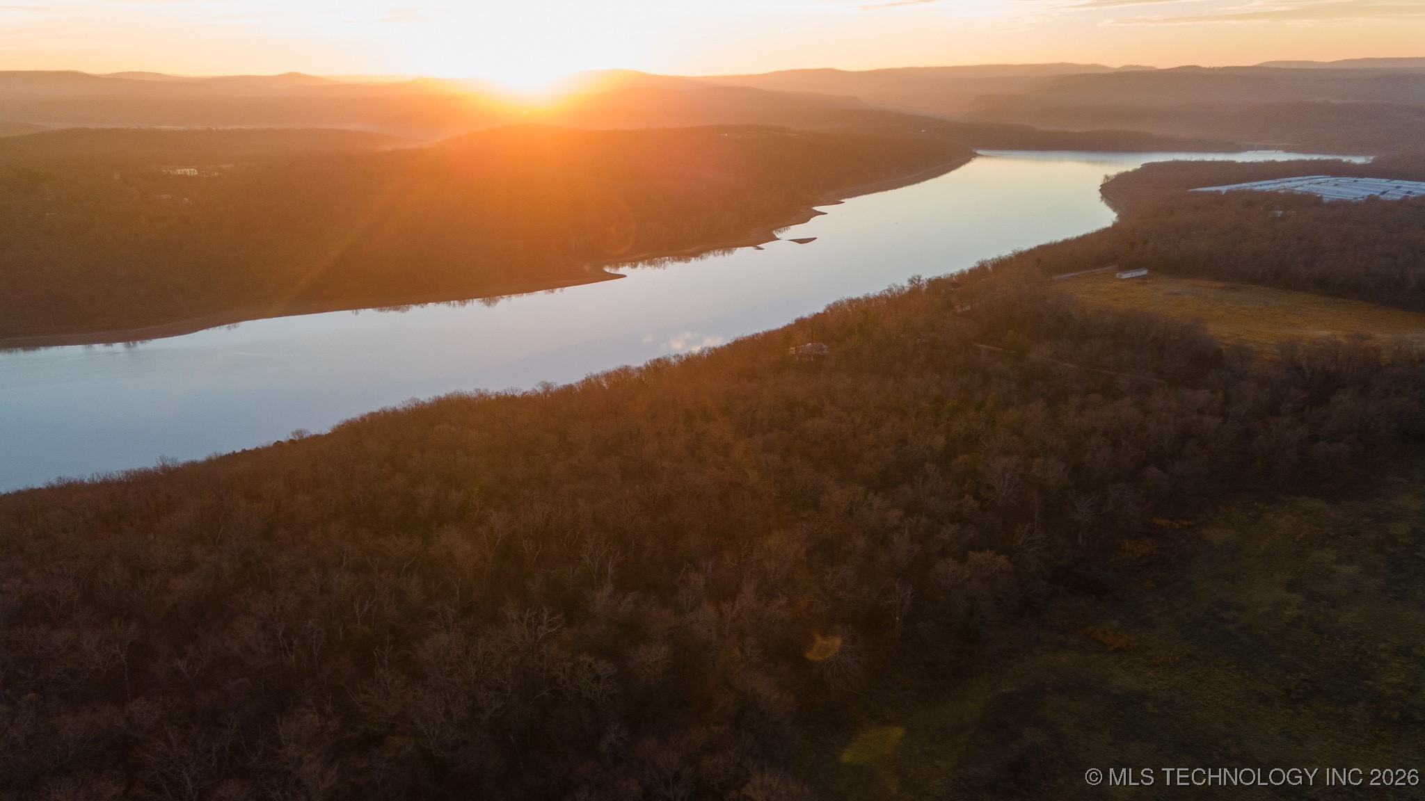 E 855 Road Property Photo 13