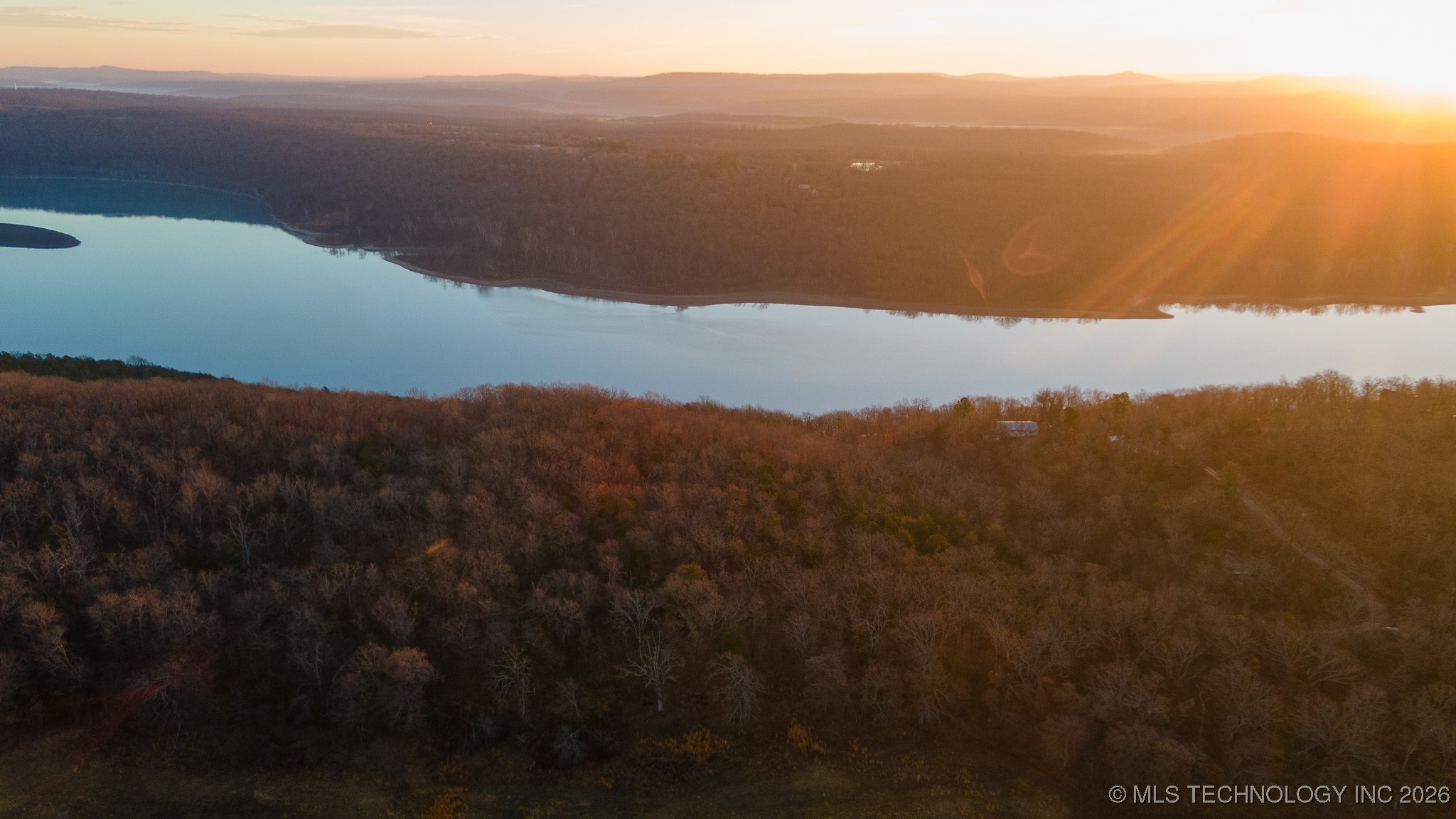 E 855 Road Property Photo 14