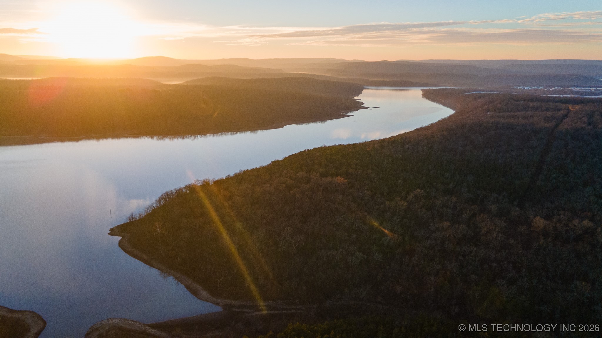 E 855 Road Property Photo 18