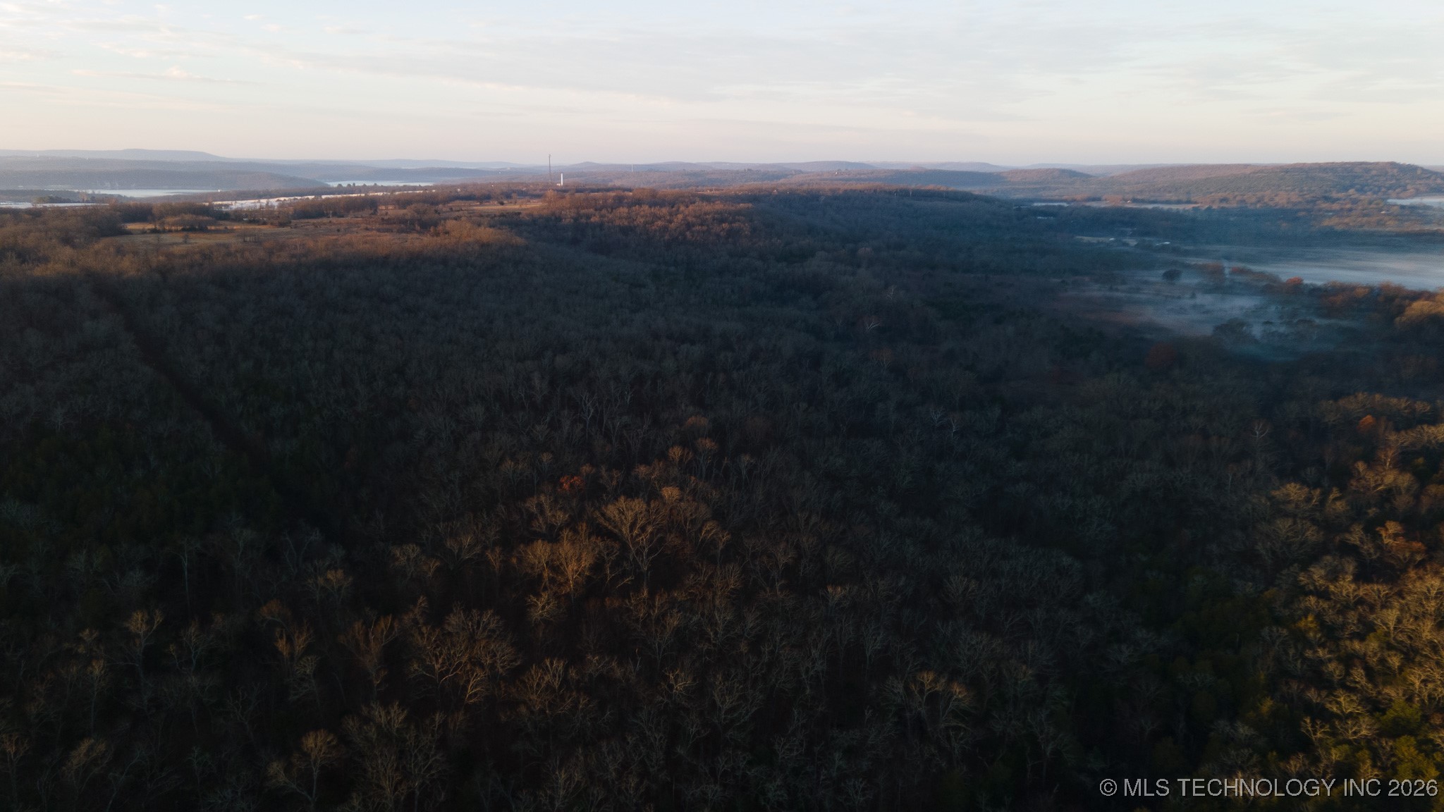 E 855 Road Property Photo 20