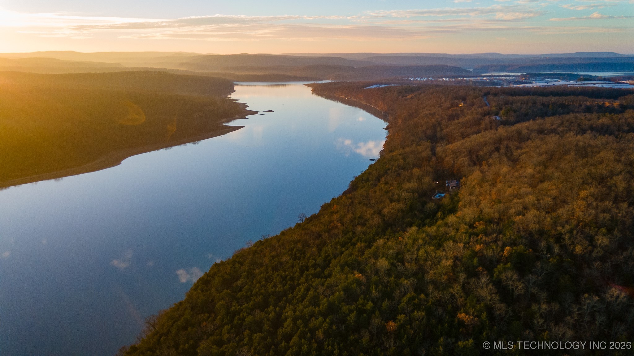 E 855 Road Property Photo 21