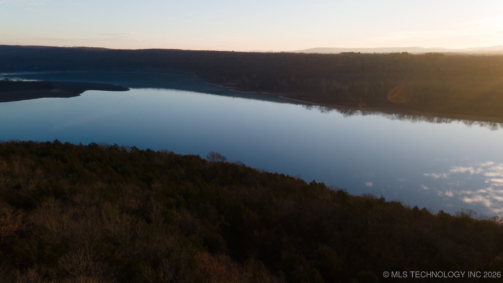 E 855 Road Property Photo 22