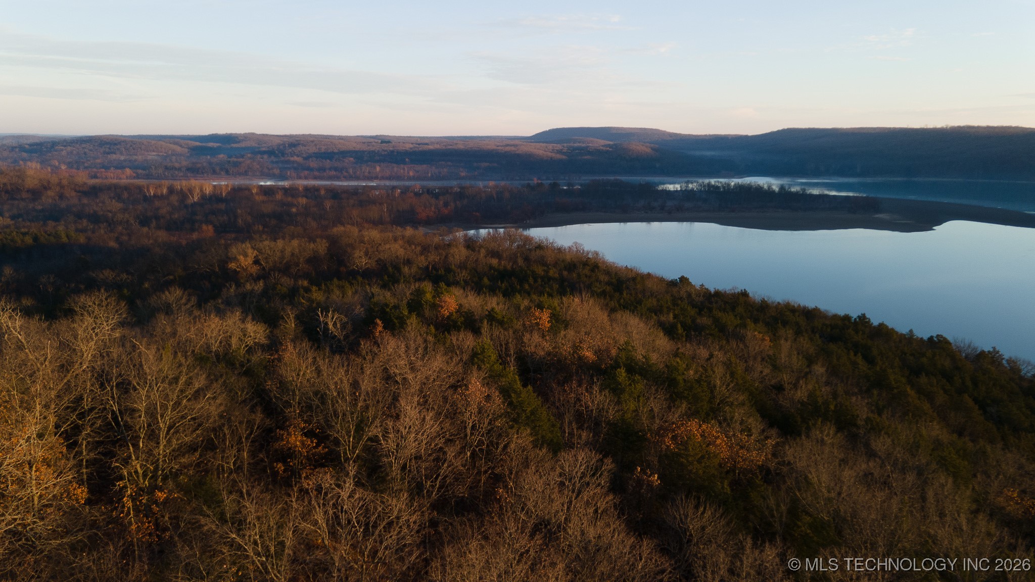 E 855 Road Property Photo 23