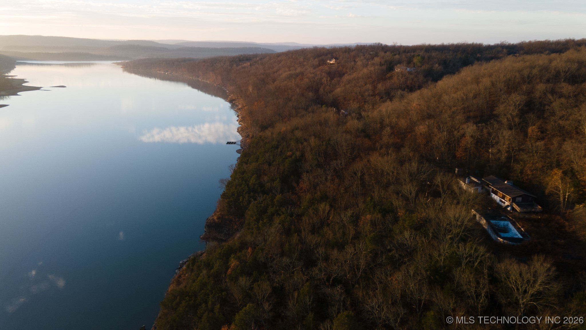 E 855 Road Property Photo 25