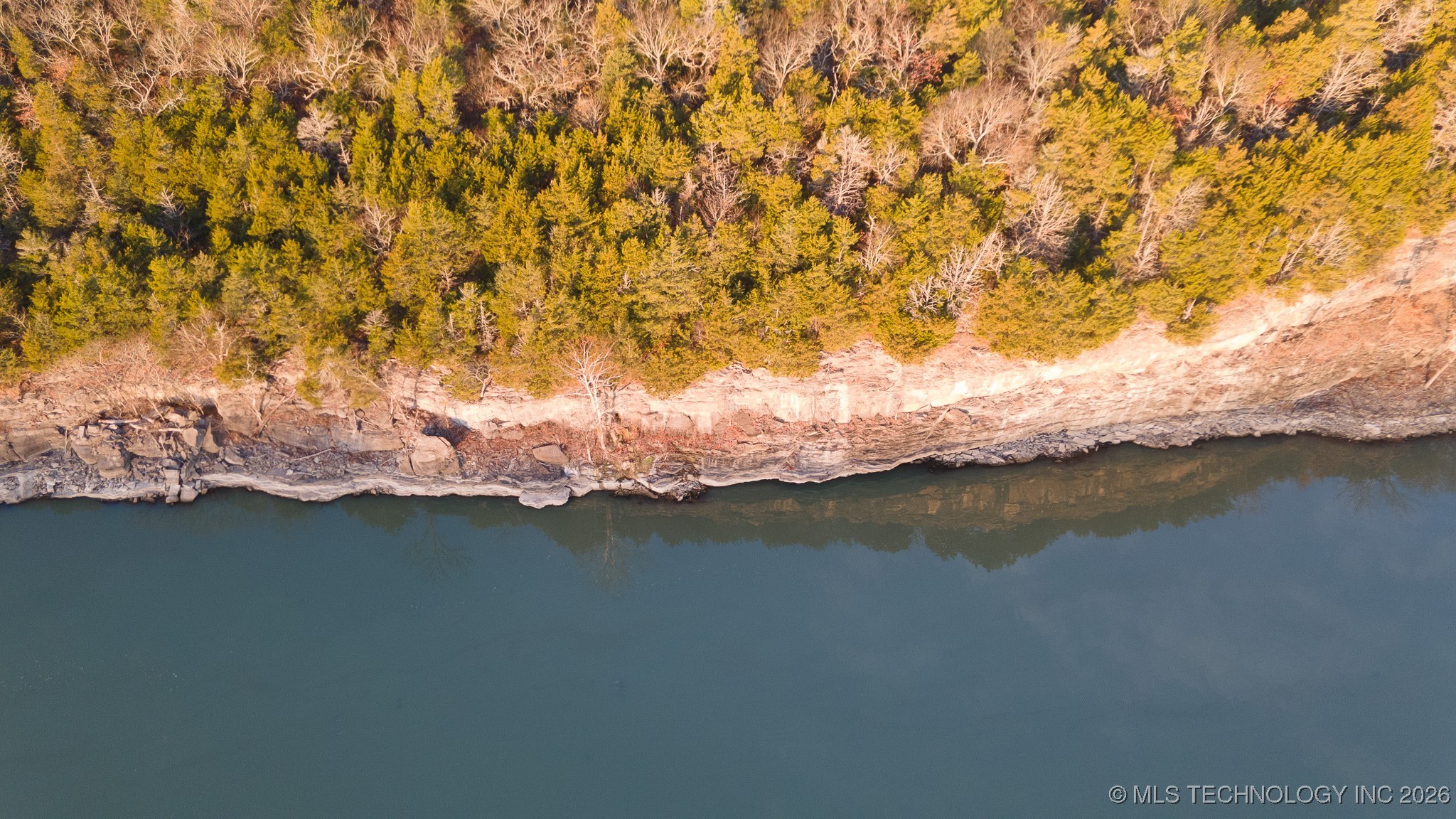 E 855 Road Property Photo 27