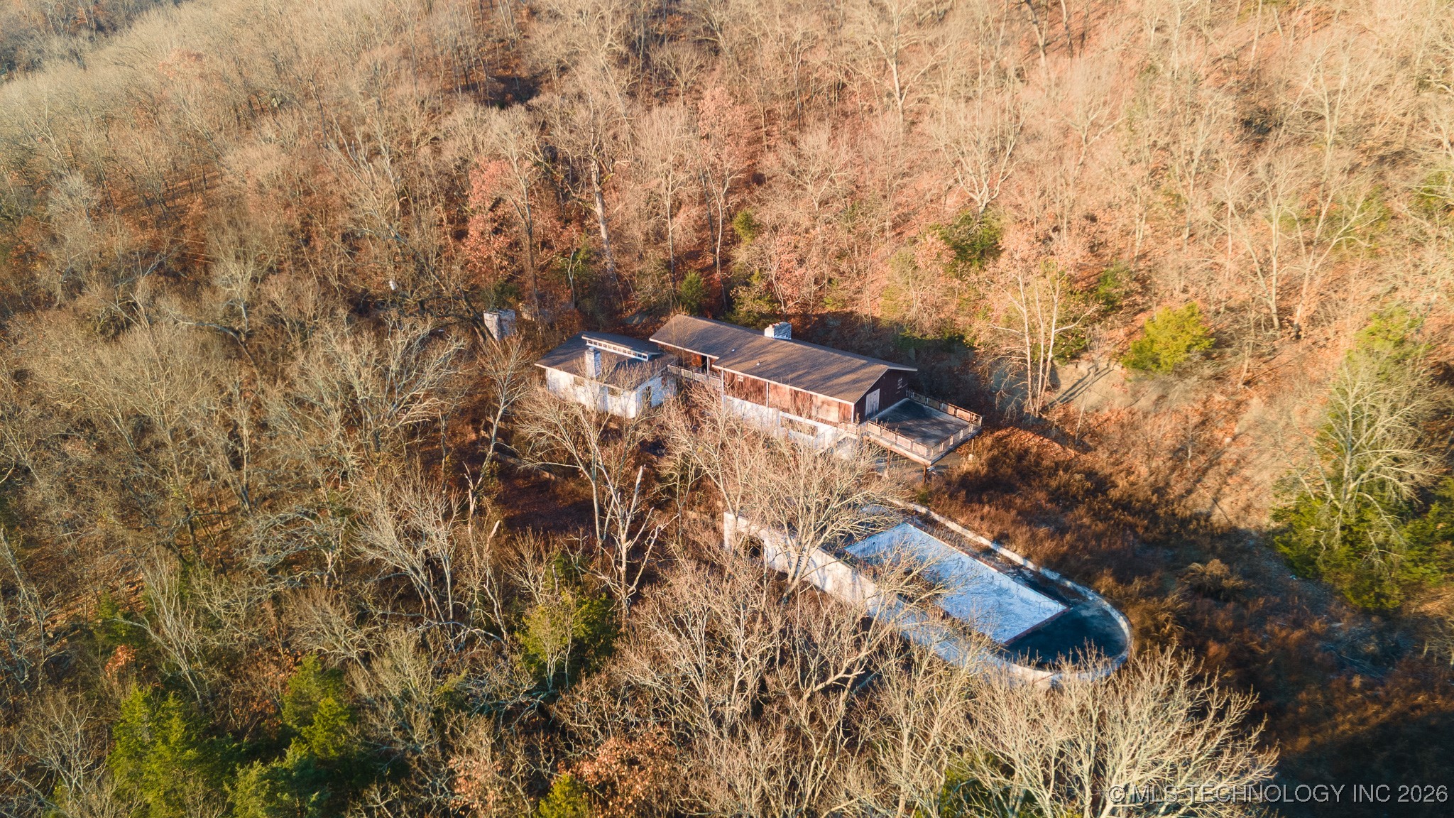 E 855 Road Property Photo 36