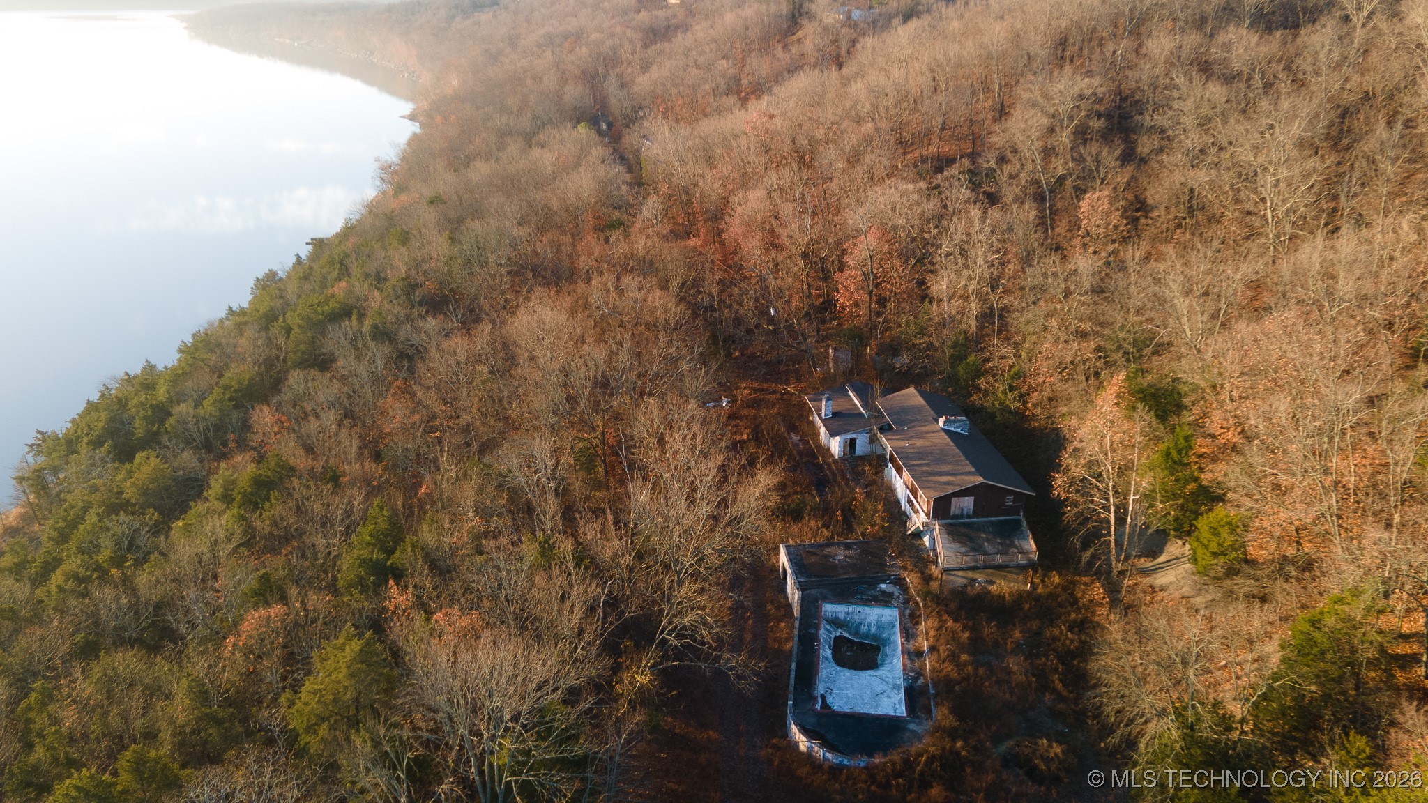 E 855 Road Property Photo 37