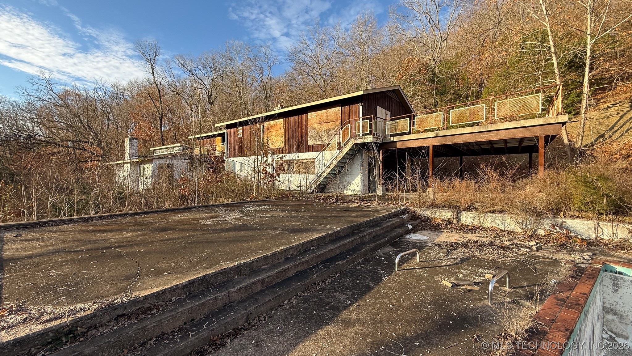 E 855 Road Property Photo 70