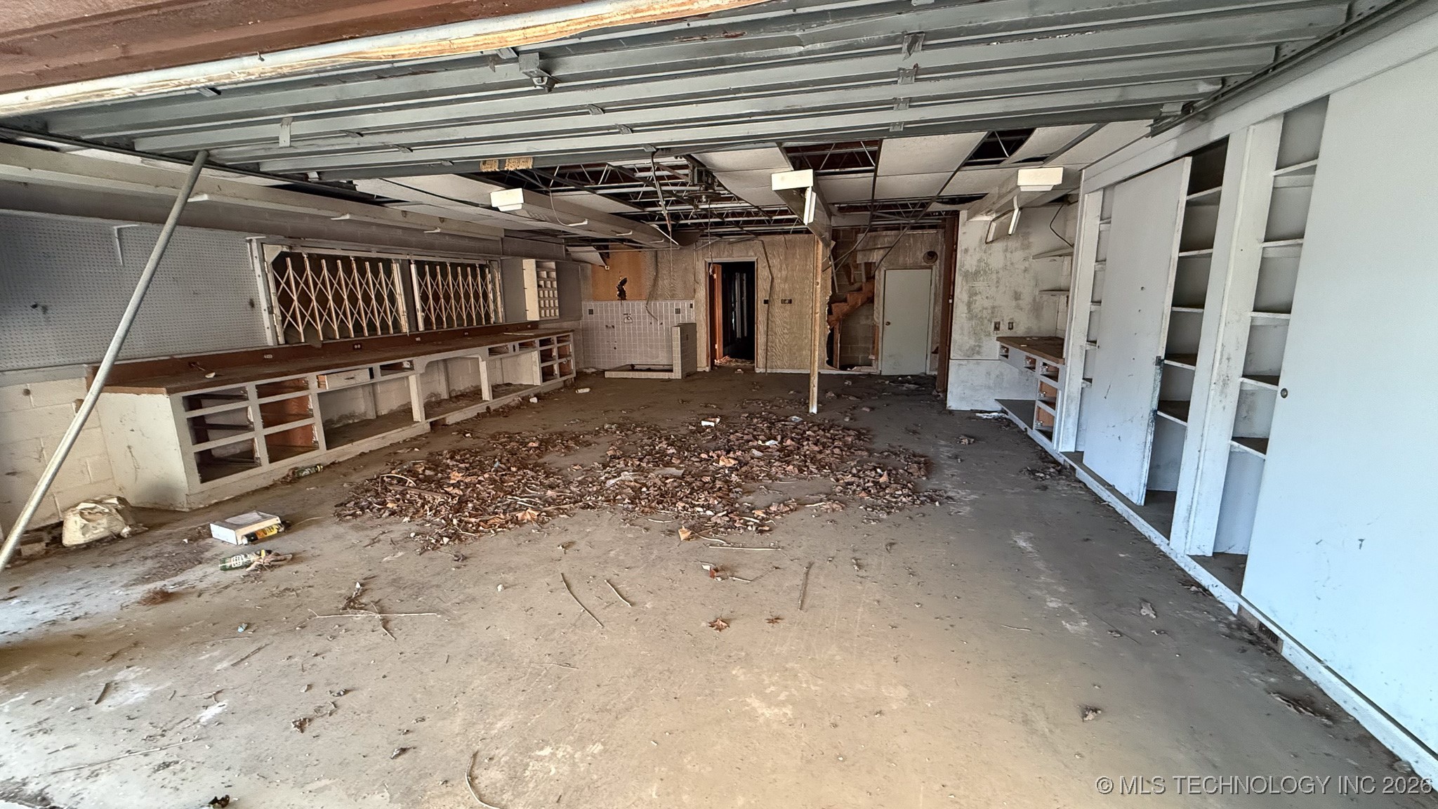 E 855 Road Property Photo 74