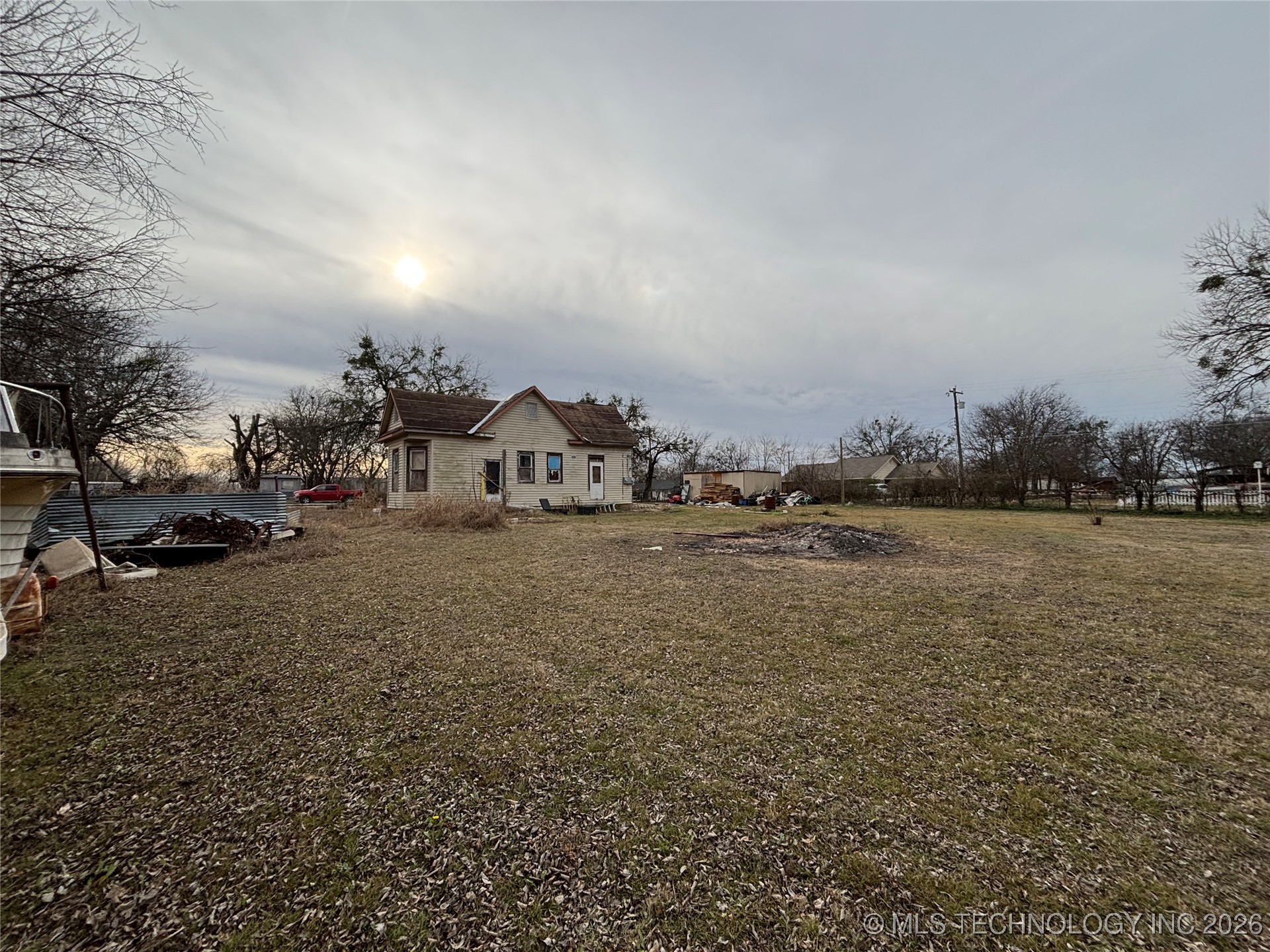 110 Ainsworth Property Photo 3