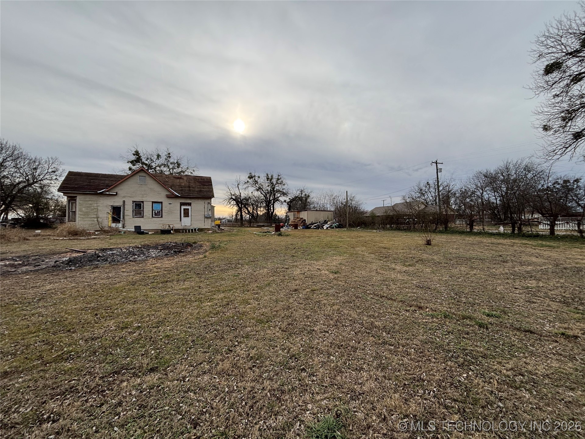 110 Ainsworth Property Photo 4