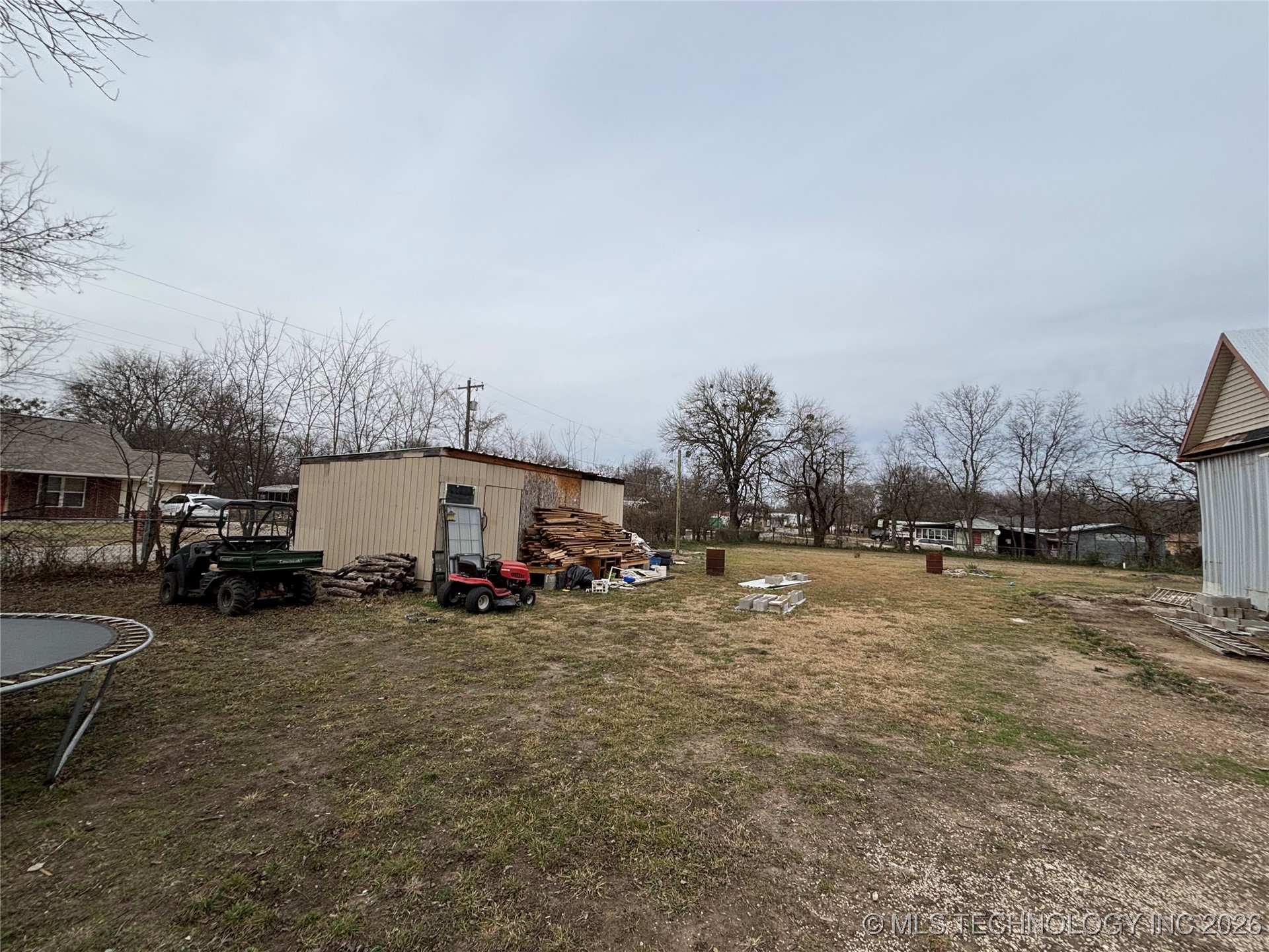 110 Ainsworth Property Photo 9