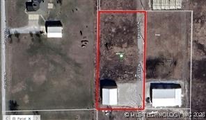 13847 N 3977 Drive Property Photo 2