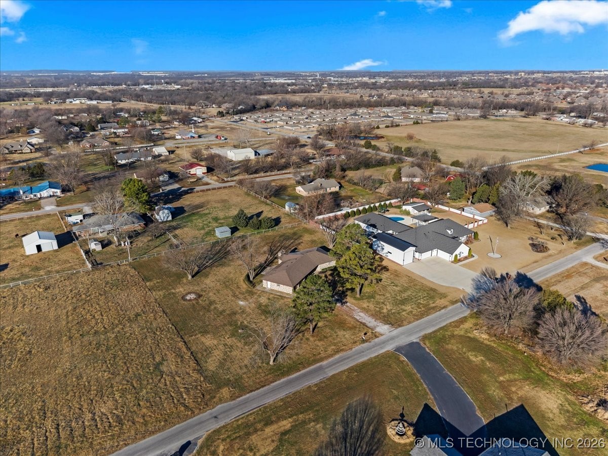 6450 N 134th East Avenue Property Photo 49