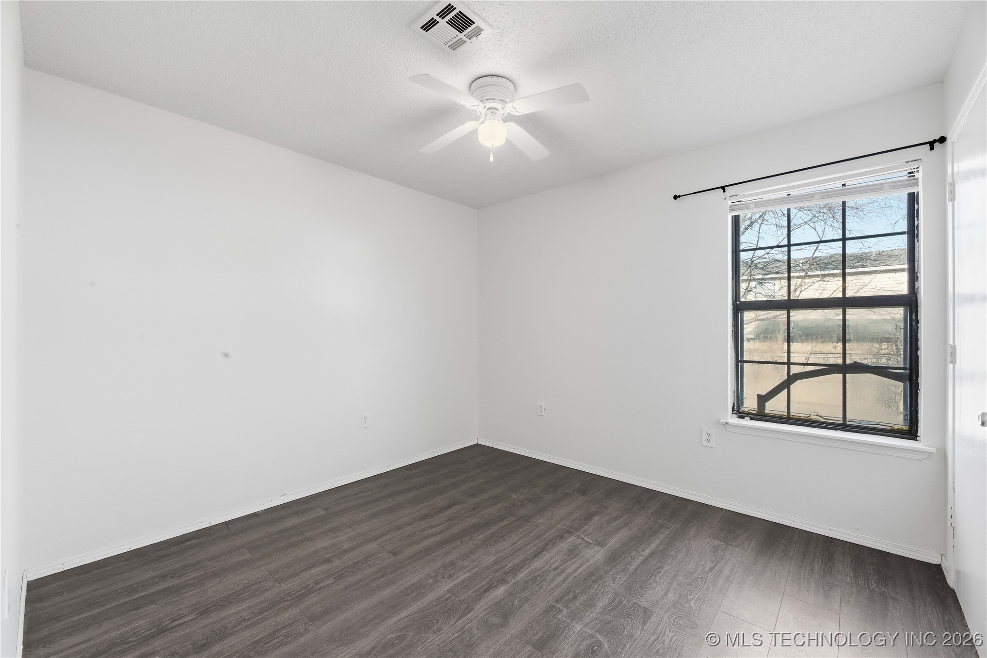 618 W 19th Street S Property Photo 16