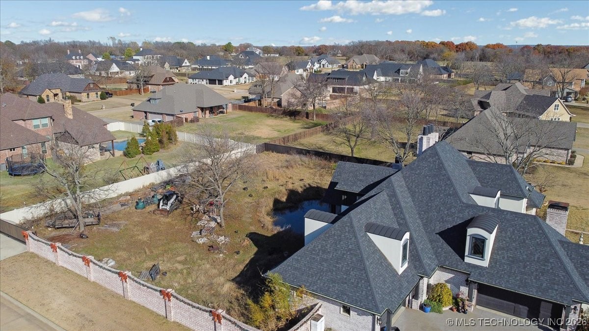 1602 Felice Property Photo 4