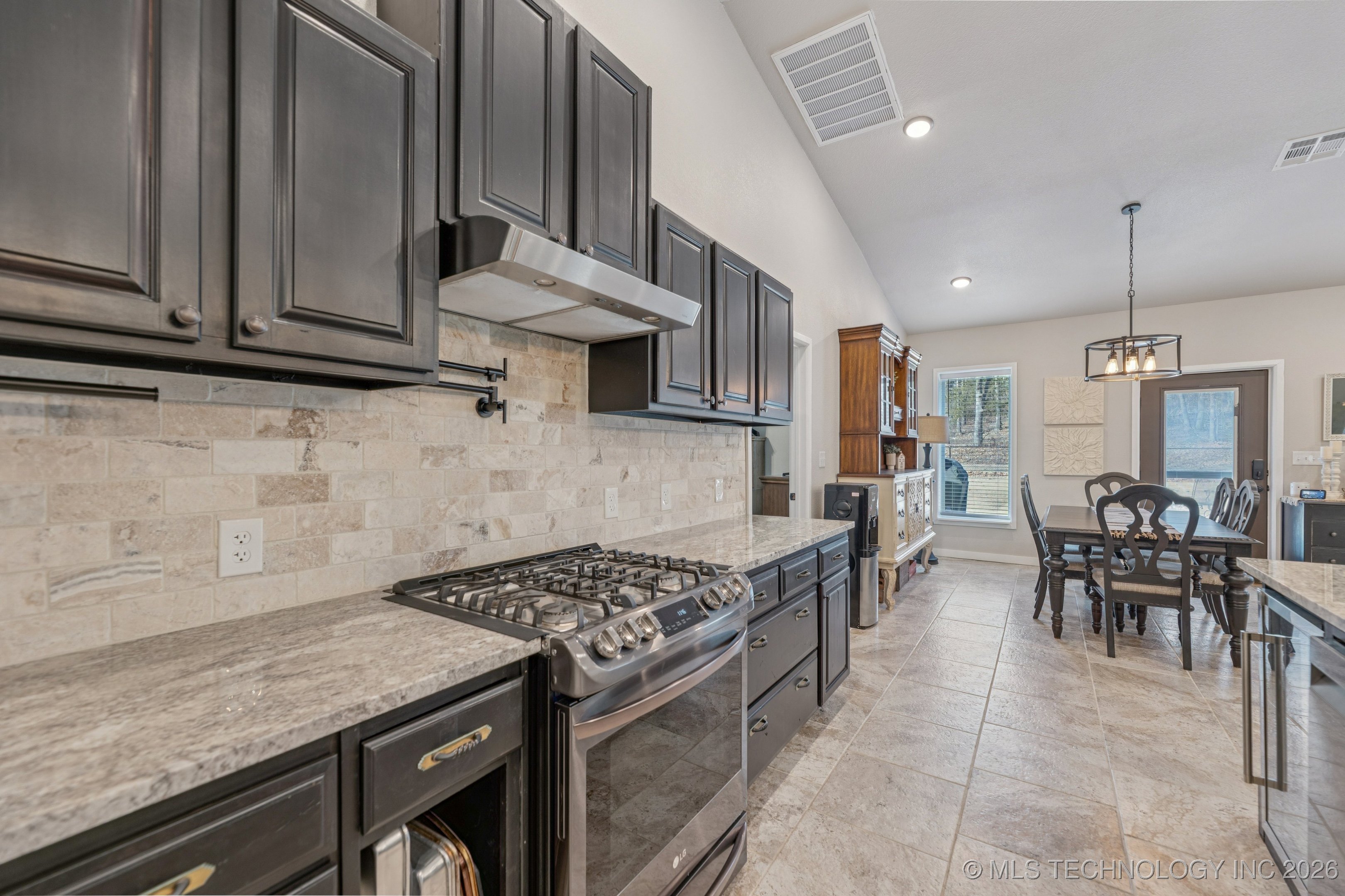 367315 E Country Club Boulevard Property Photo 10