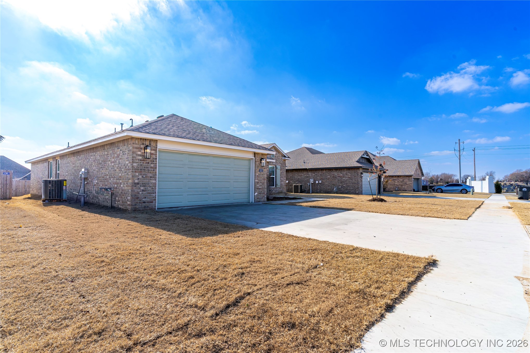 2517 W South Street Property Photo 5