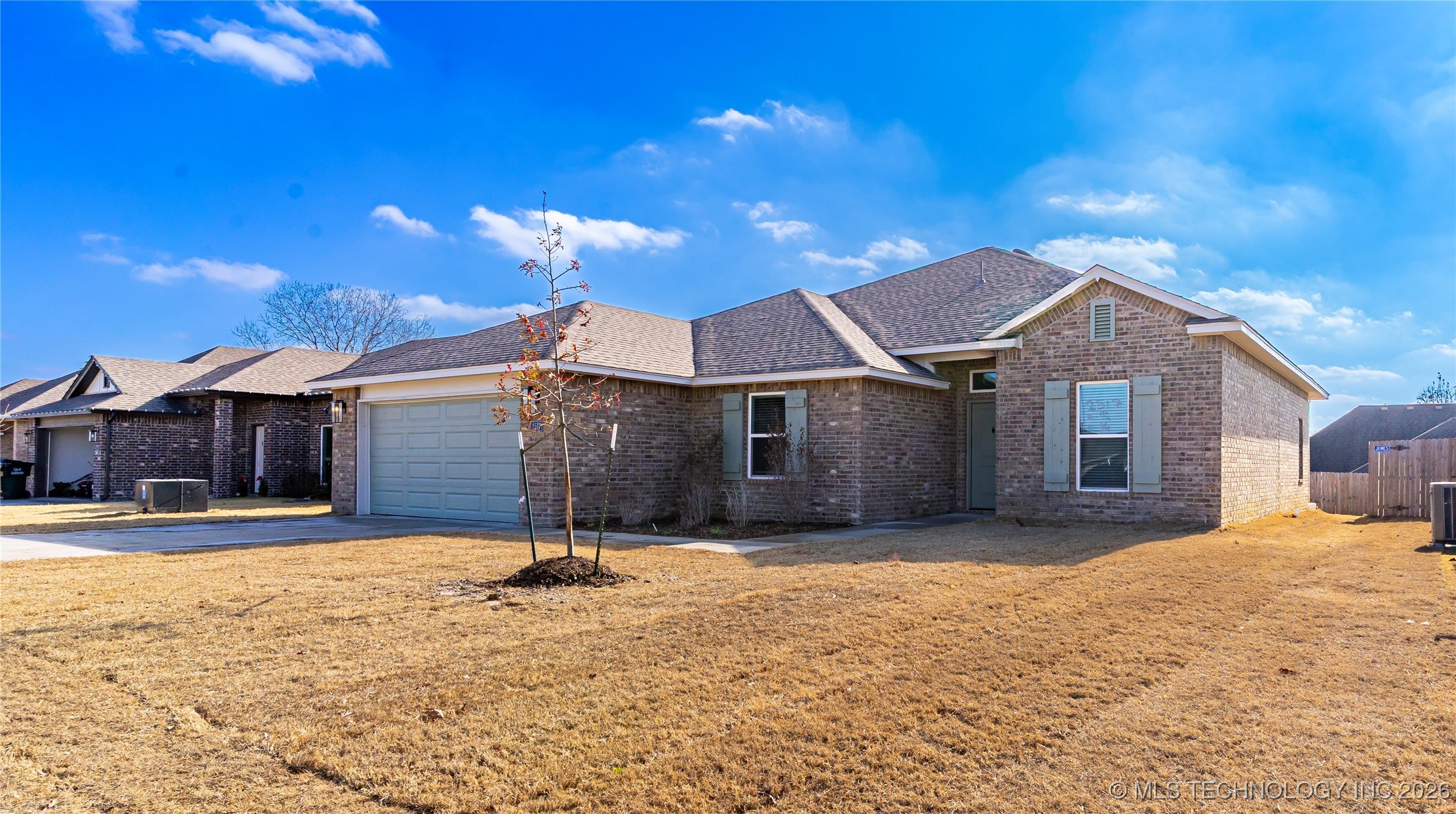 2517 W South Street Property Photo 6