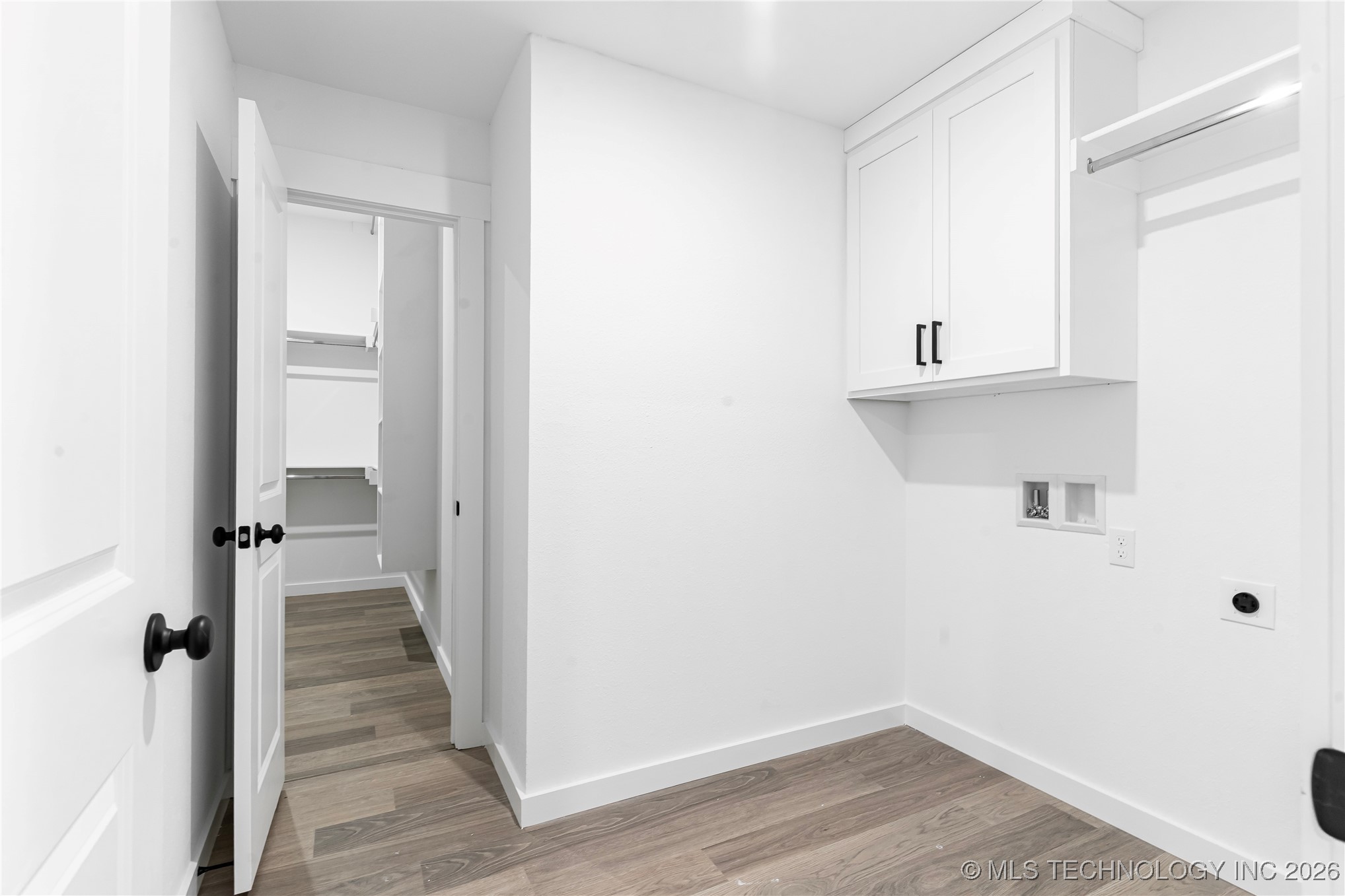 2517 W South Street Property Photo 9