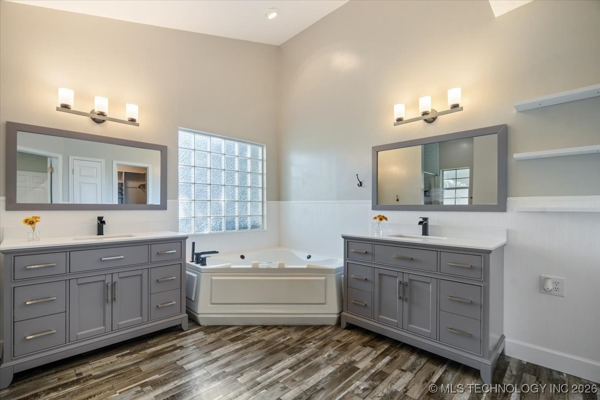 15412 E 78th Street N Property Photo 24