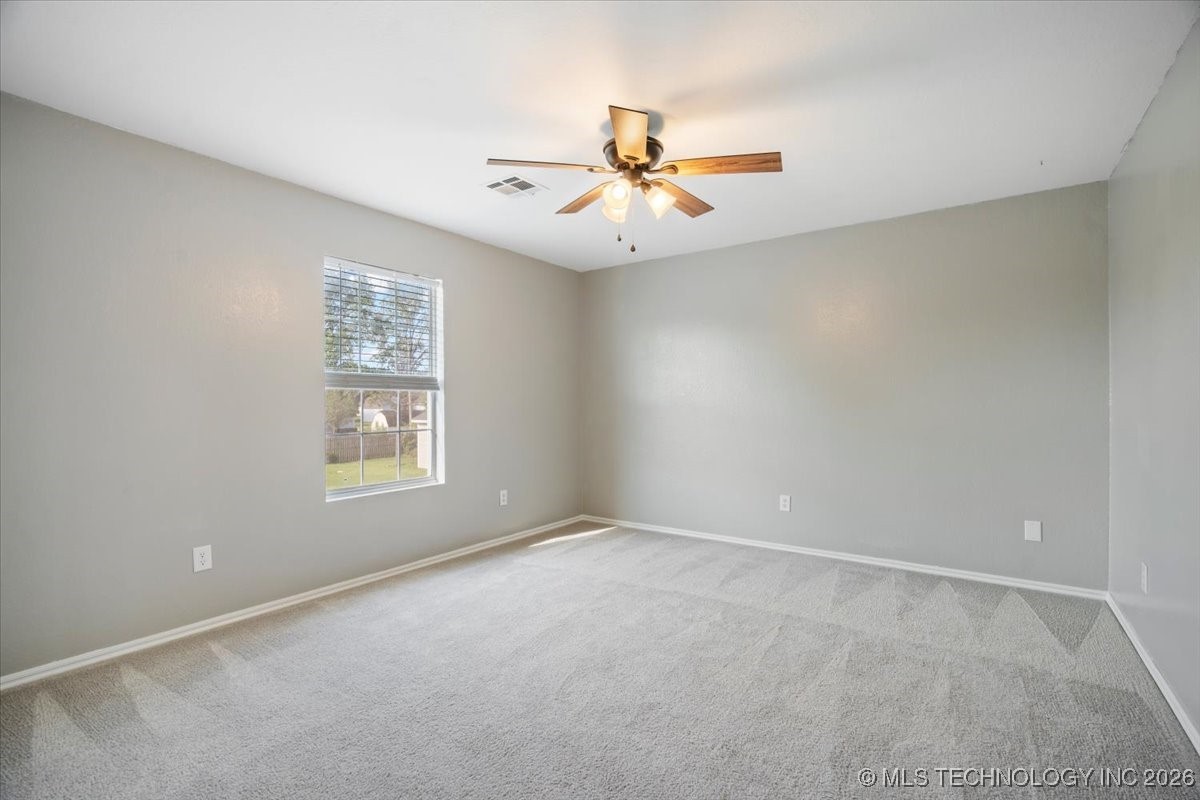 15412 E 78th Street N Property Photo 35