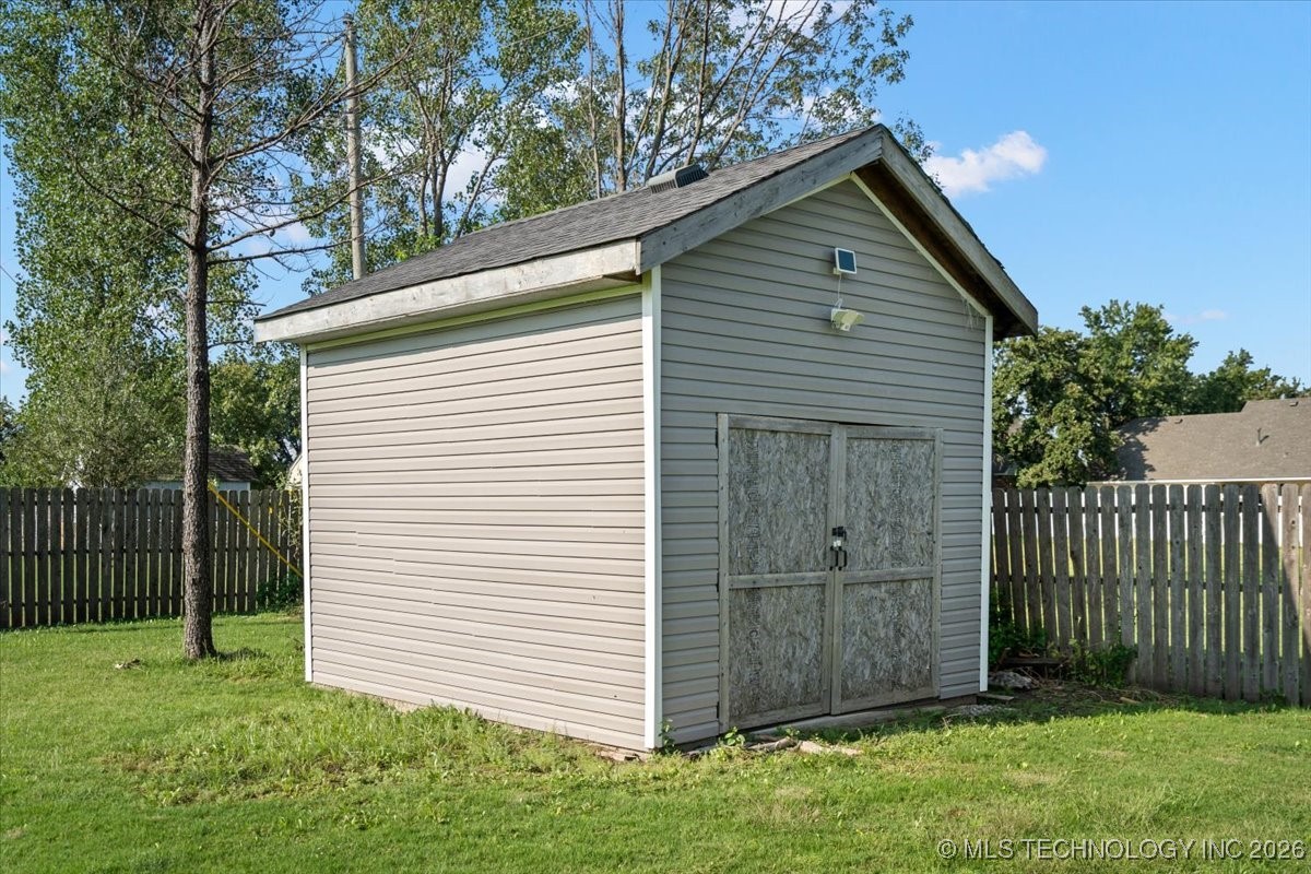 15412 E 78th Street N Property Photo 43